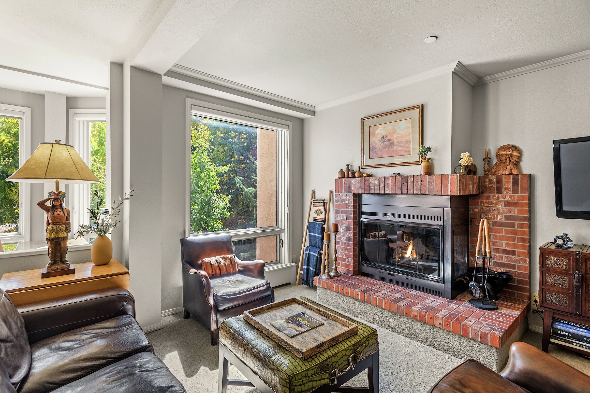 #31 - Living Area