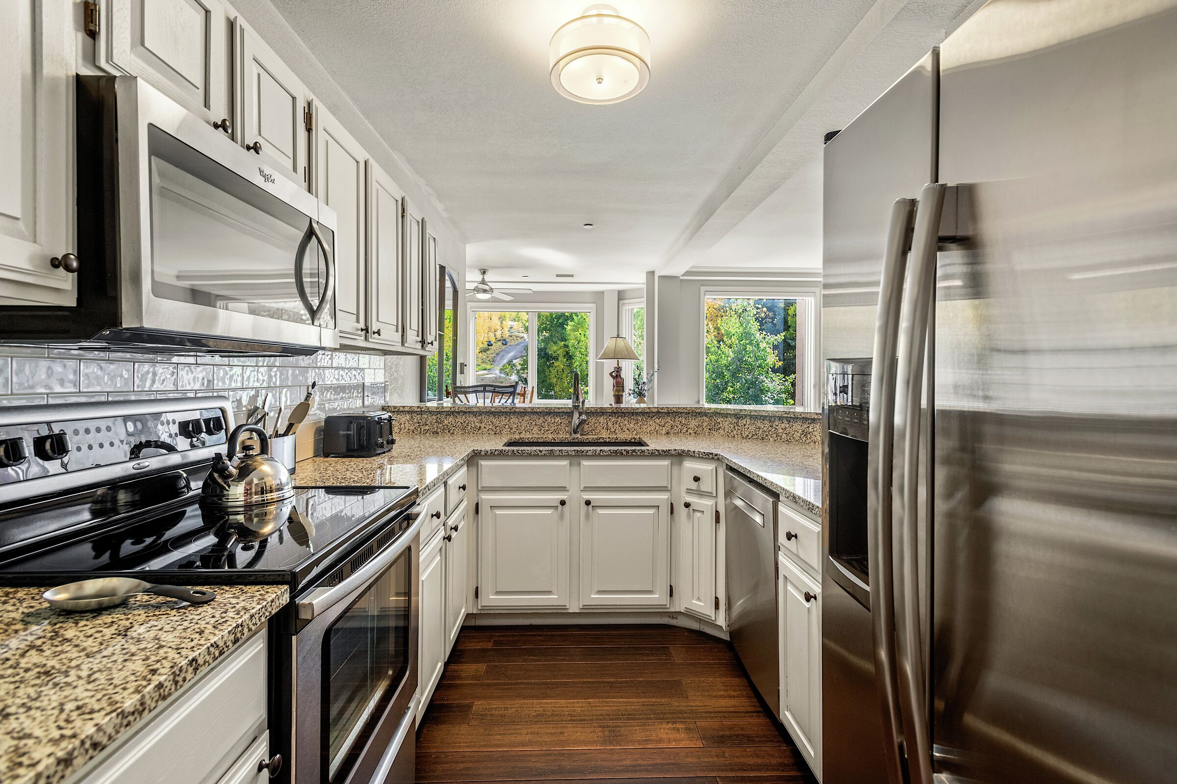 #31 - Kitchen