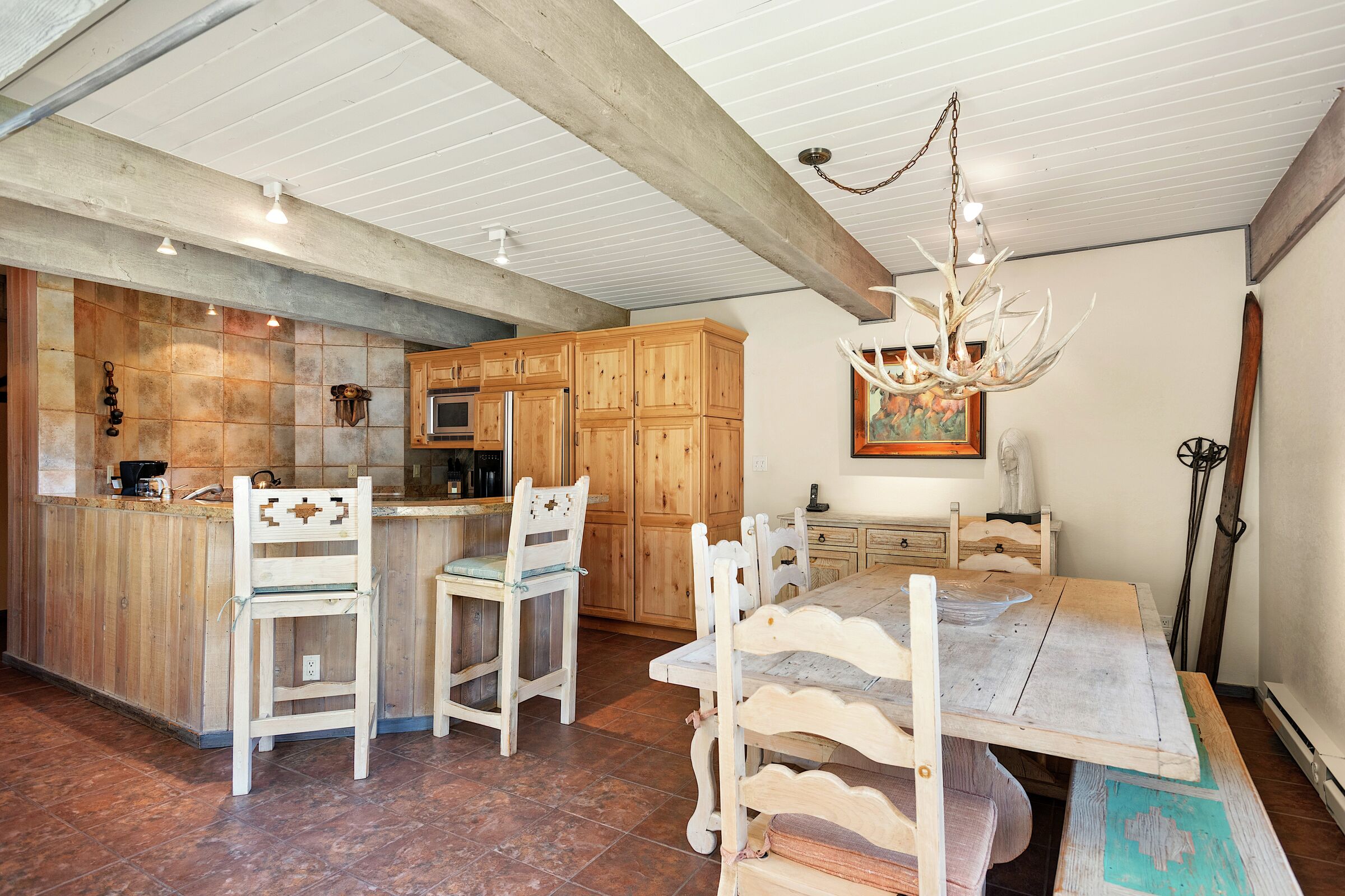Dining Room & Kitchen
