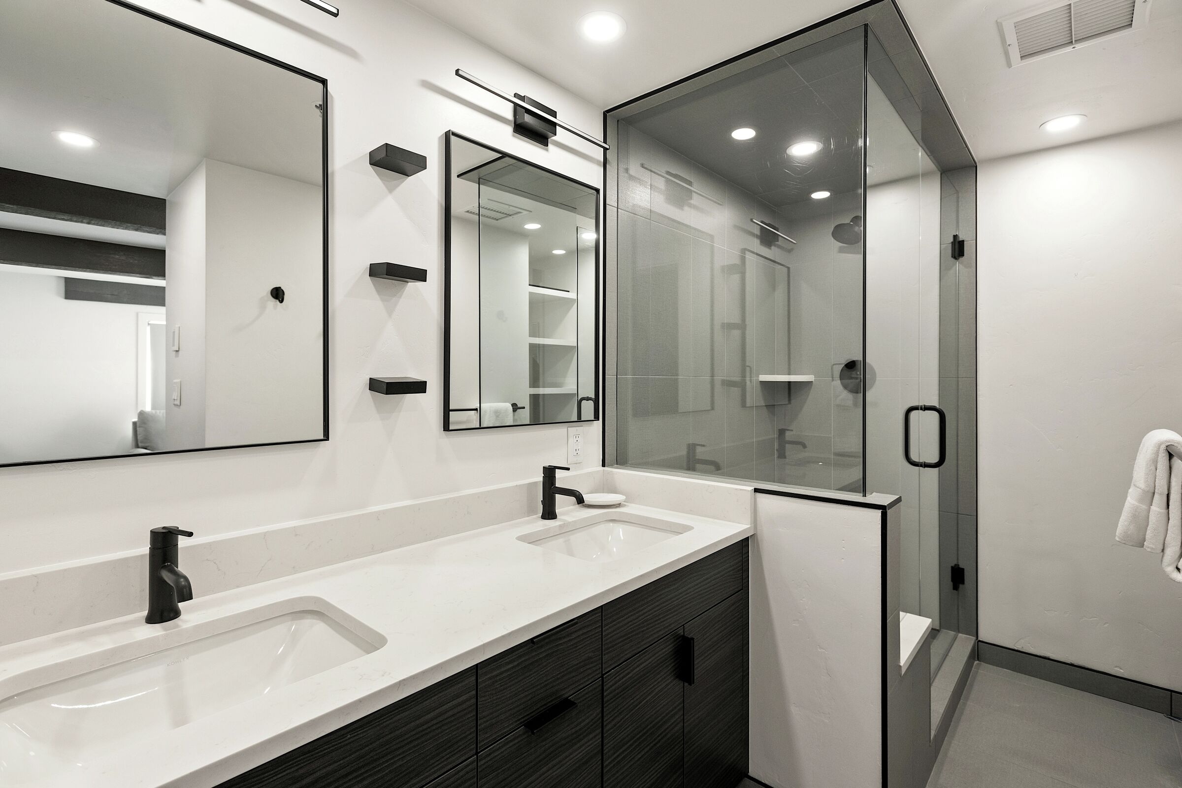 Master Ensuite Bathroom