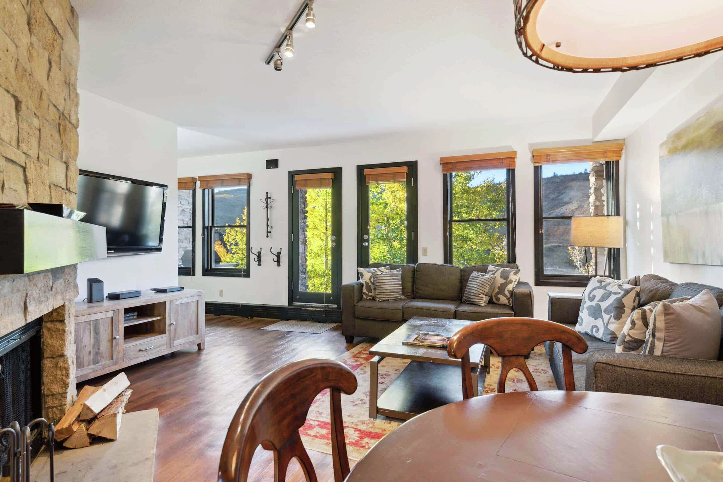 #36 - Living Area