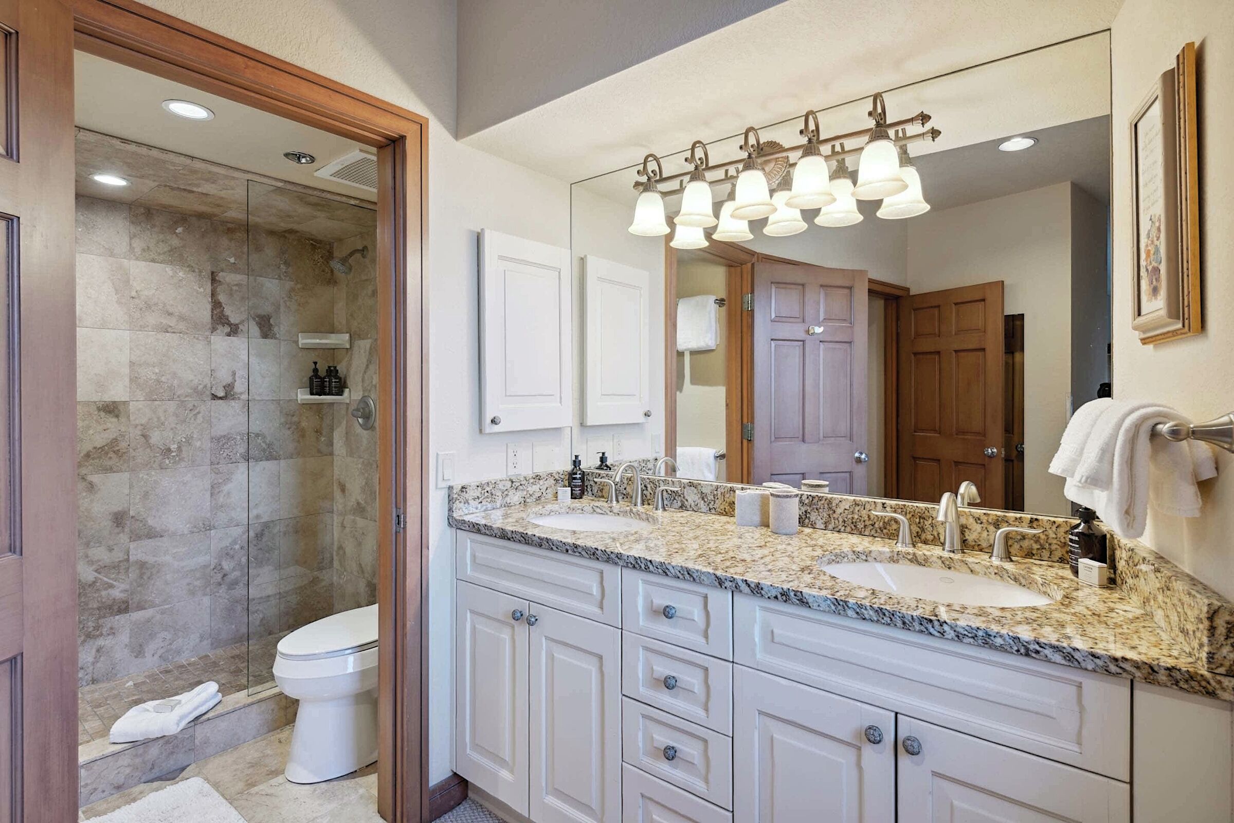 #18 - Master Ensuite Bathroom