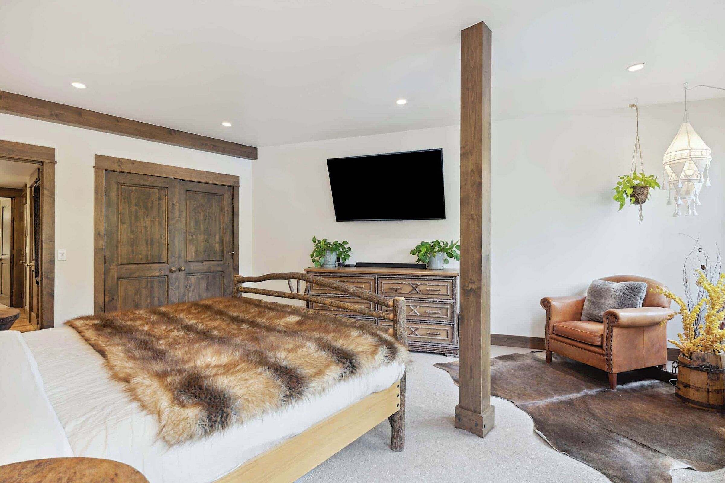 #20 - Master Bedroom