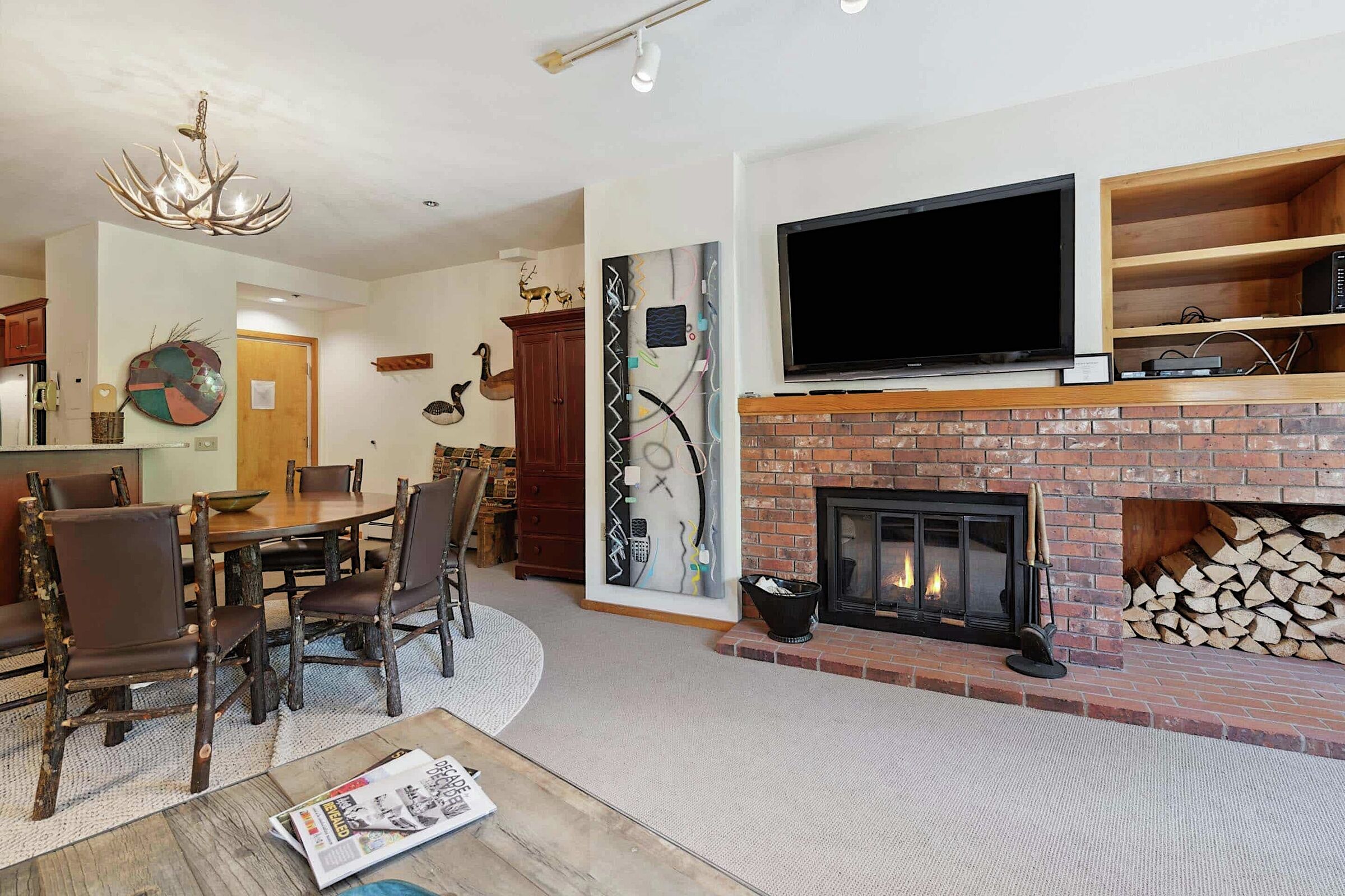 #23 - Living Area