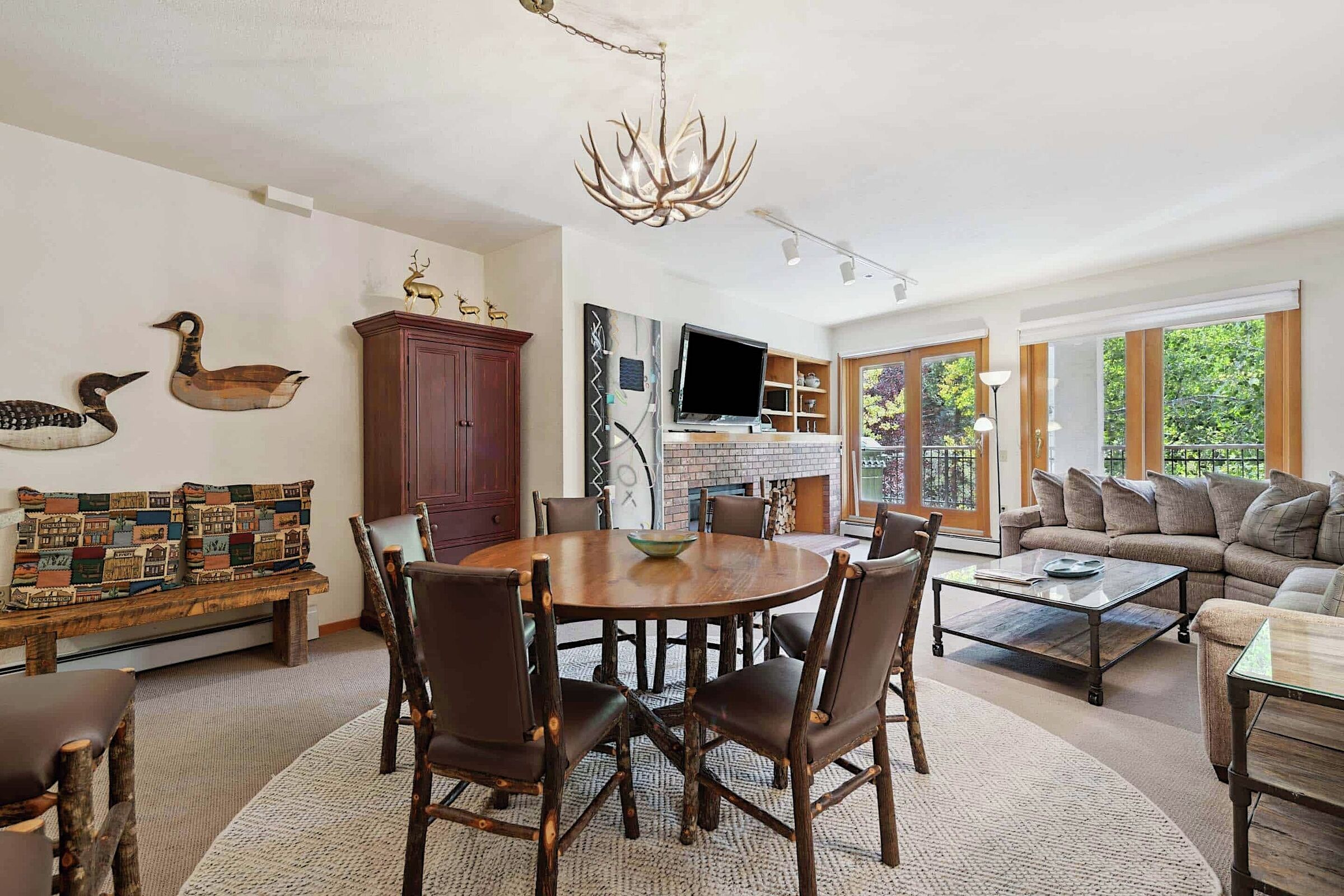 #23 - Dining Room