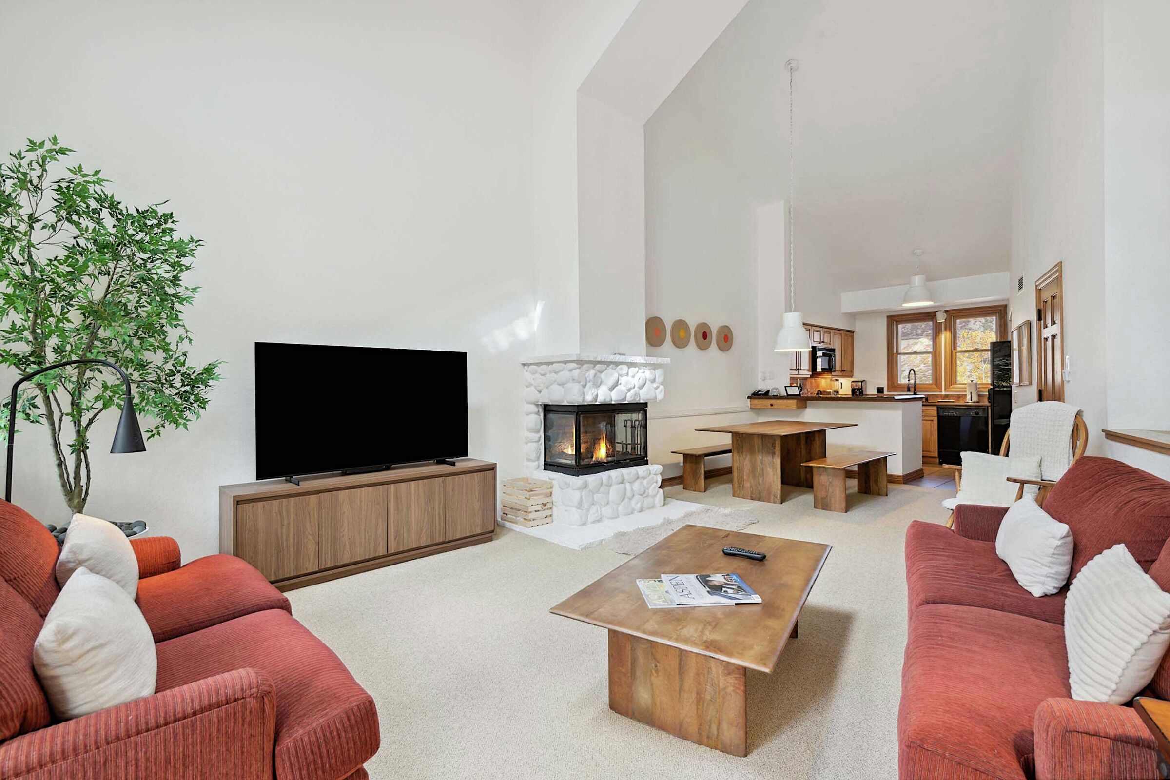 #08 - Living Area