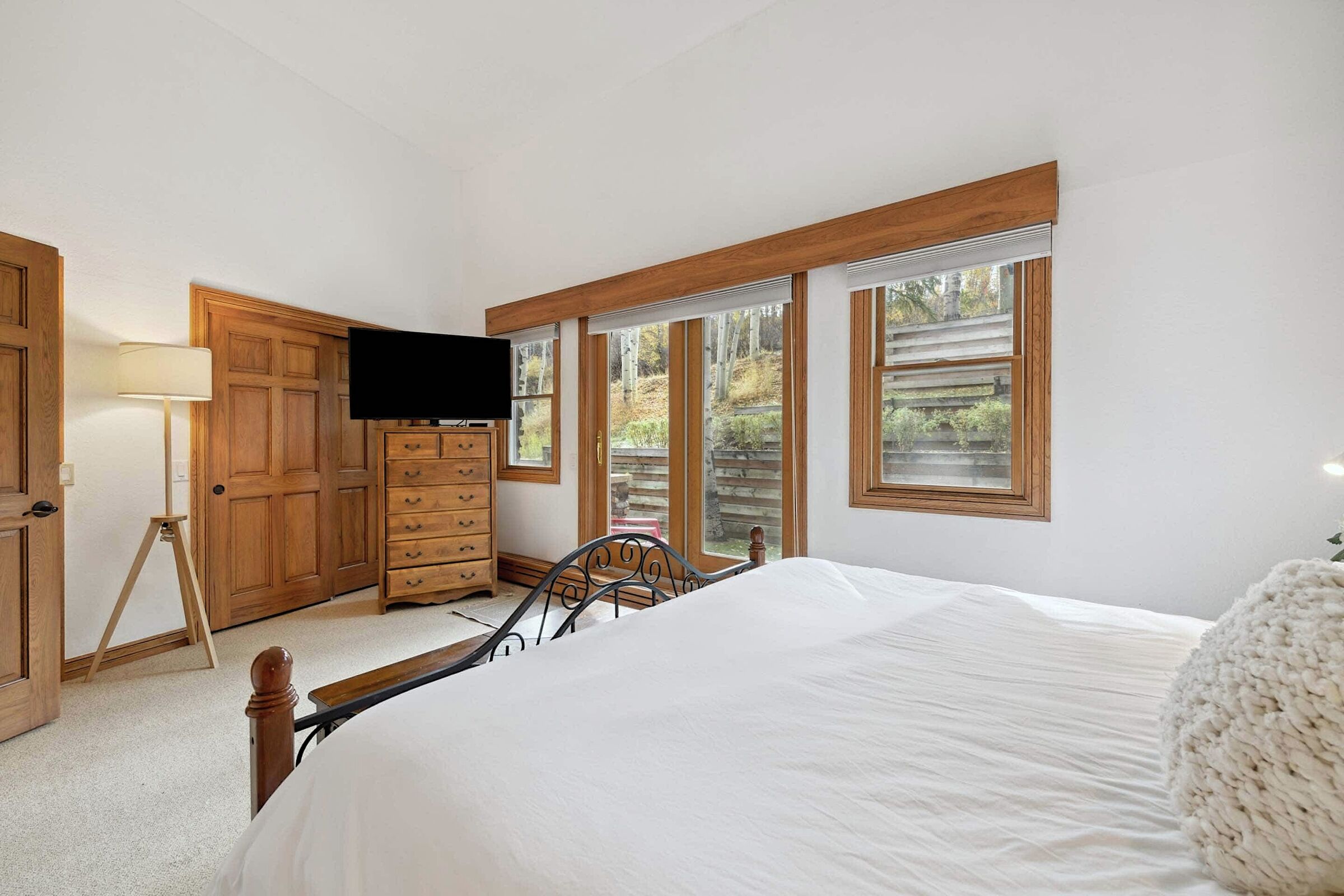 #08 - Master Bedroom