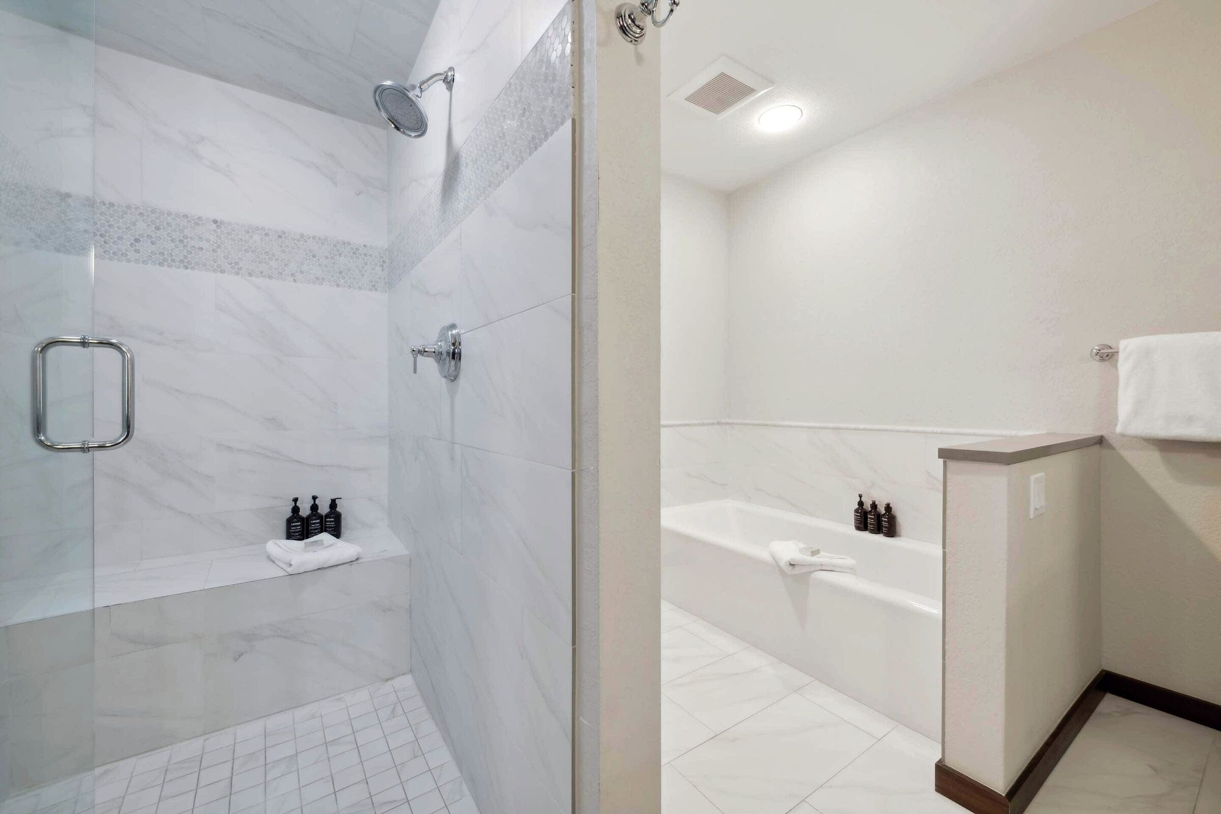 #32 - Master Ensuite Bathroom