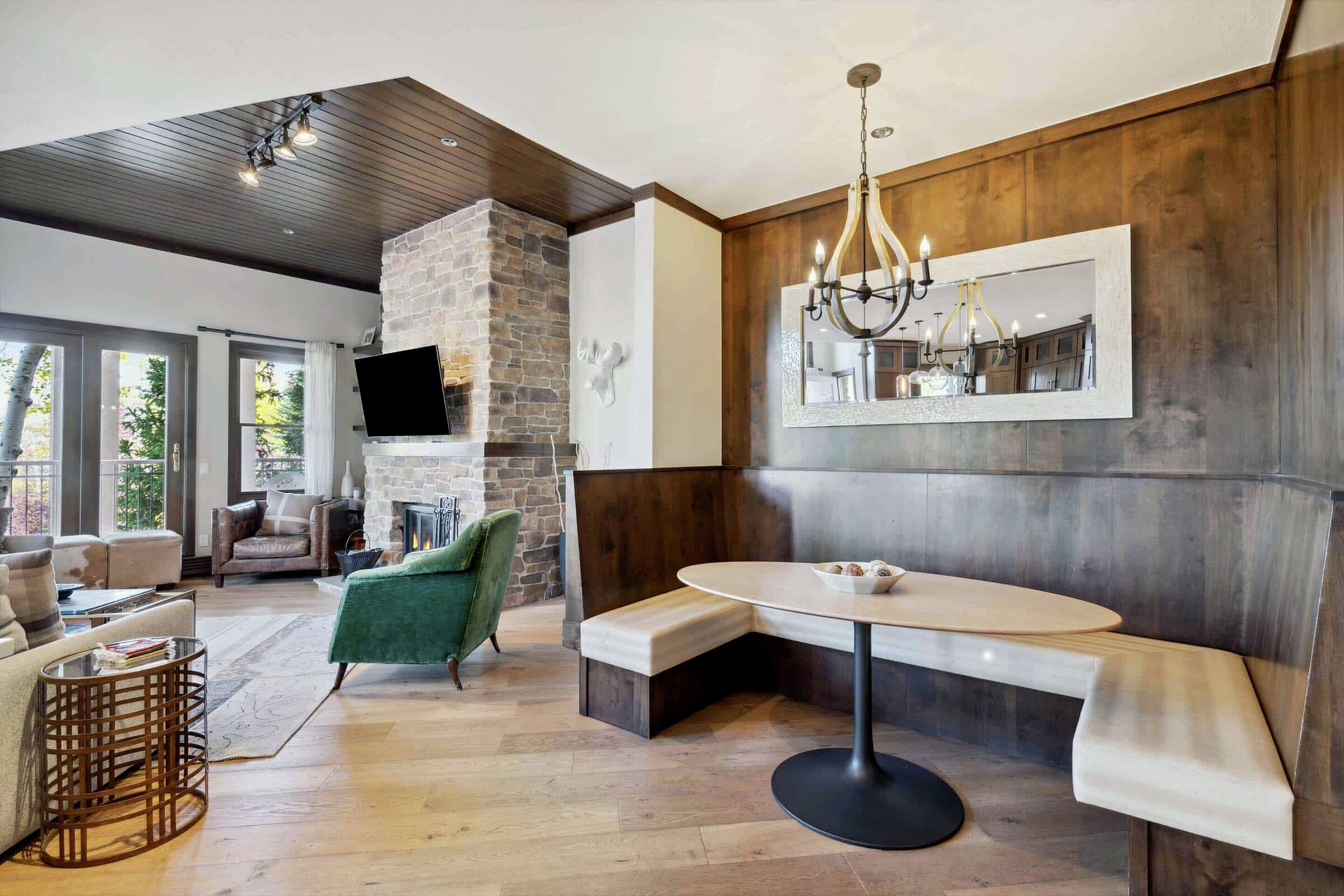 #32 - Dining Area
