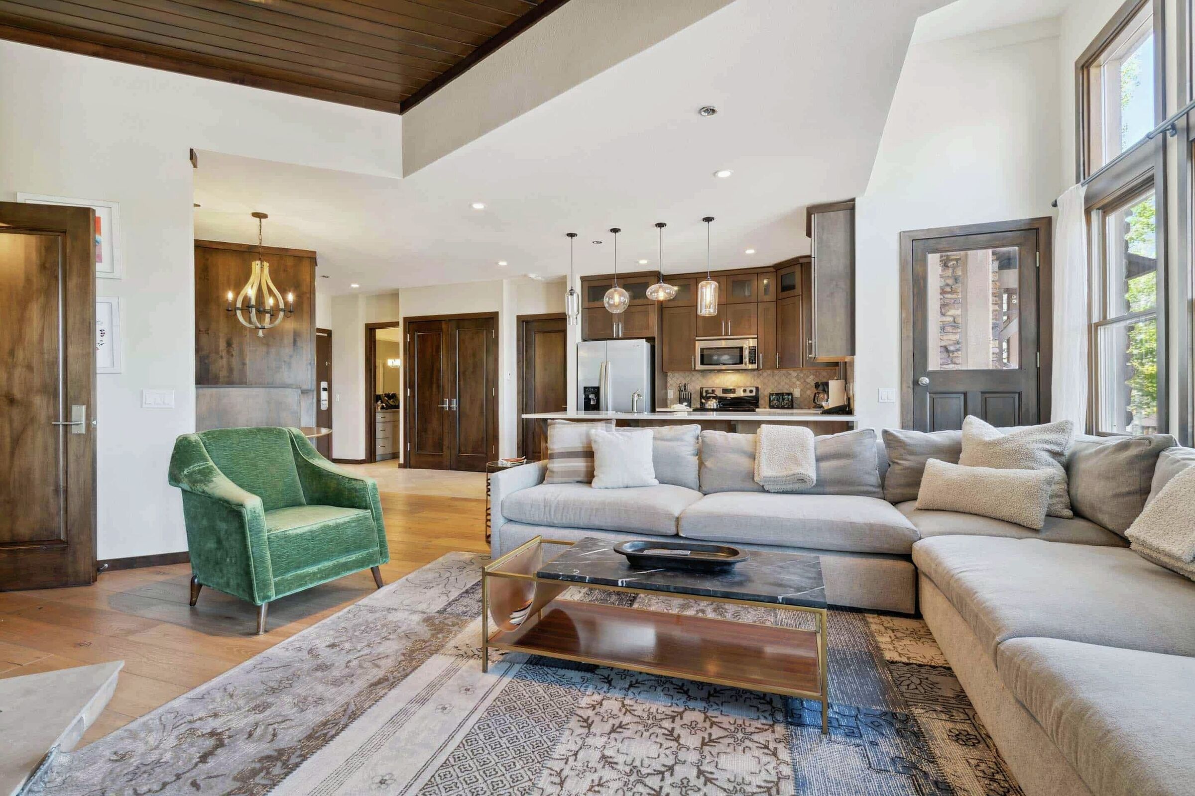 #32 - Living Area