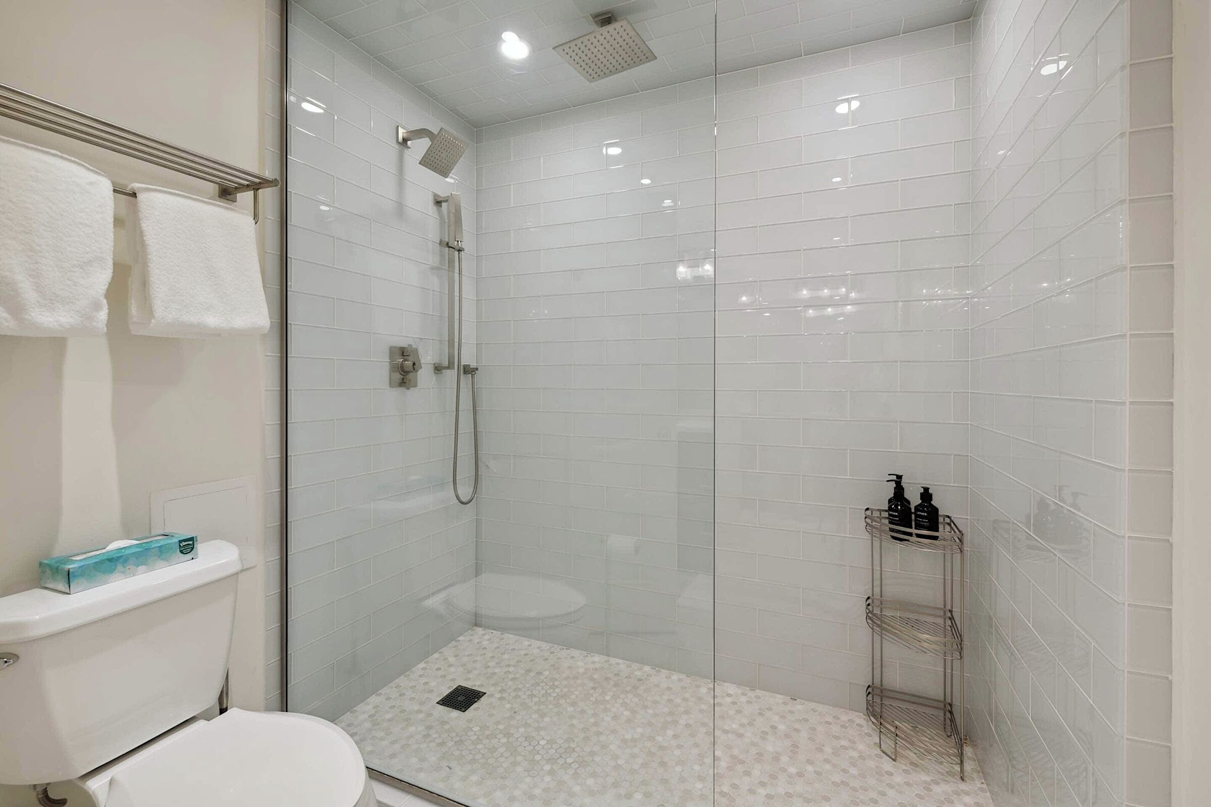 #02 - Master Ensuite Bathroom