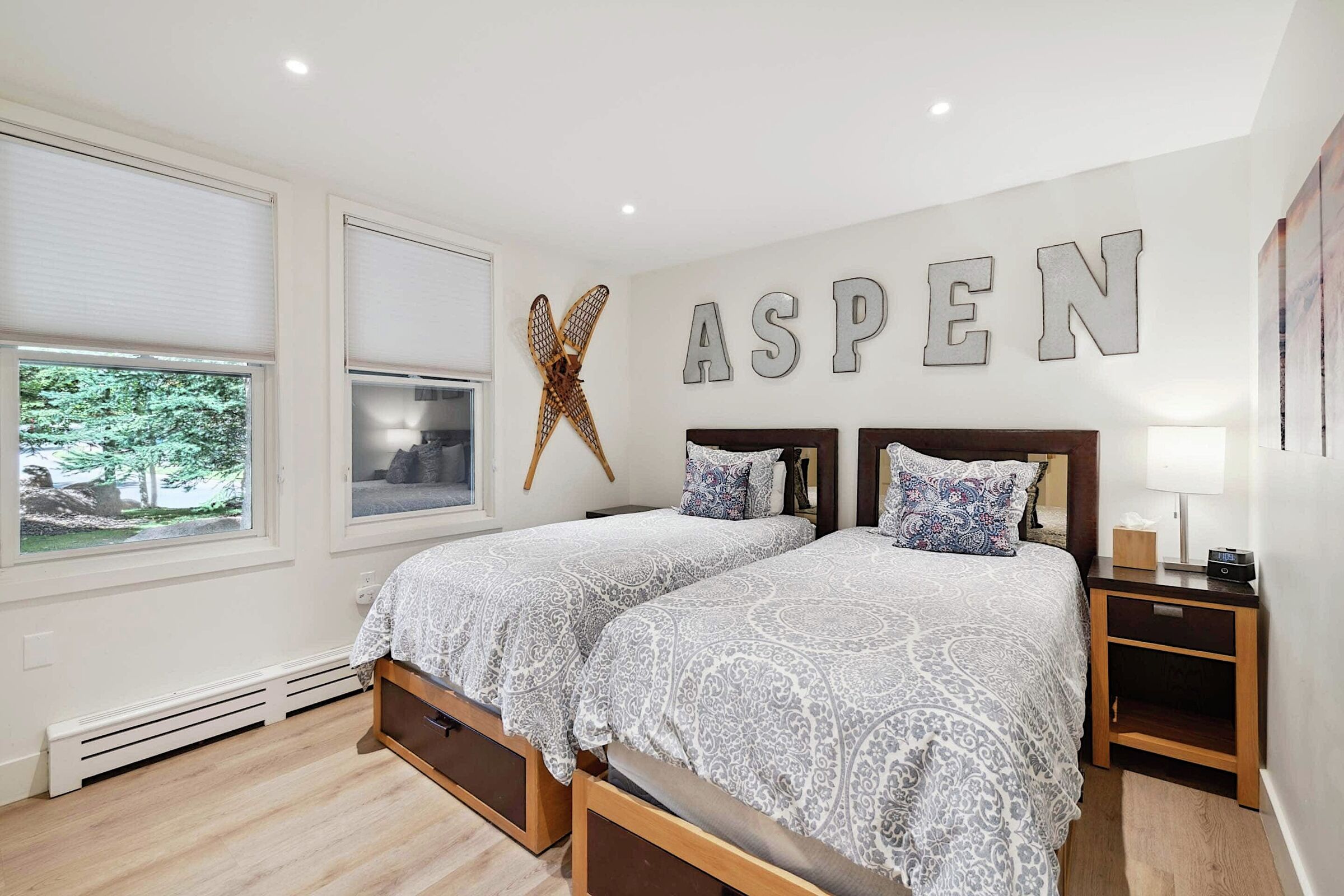 #02 - Bedroom