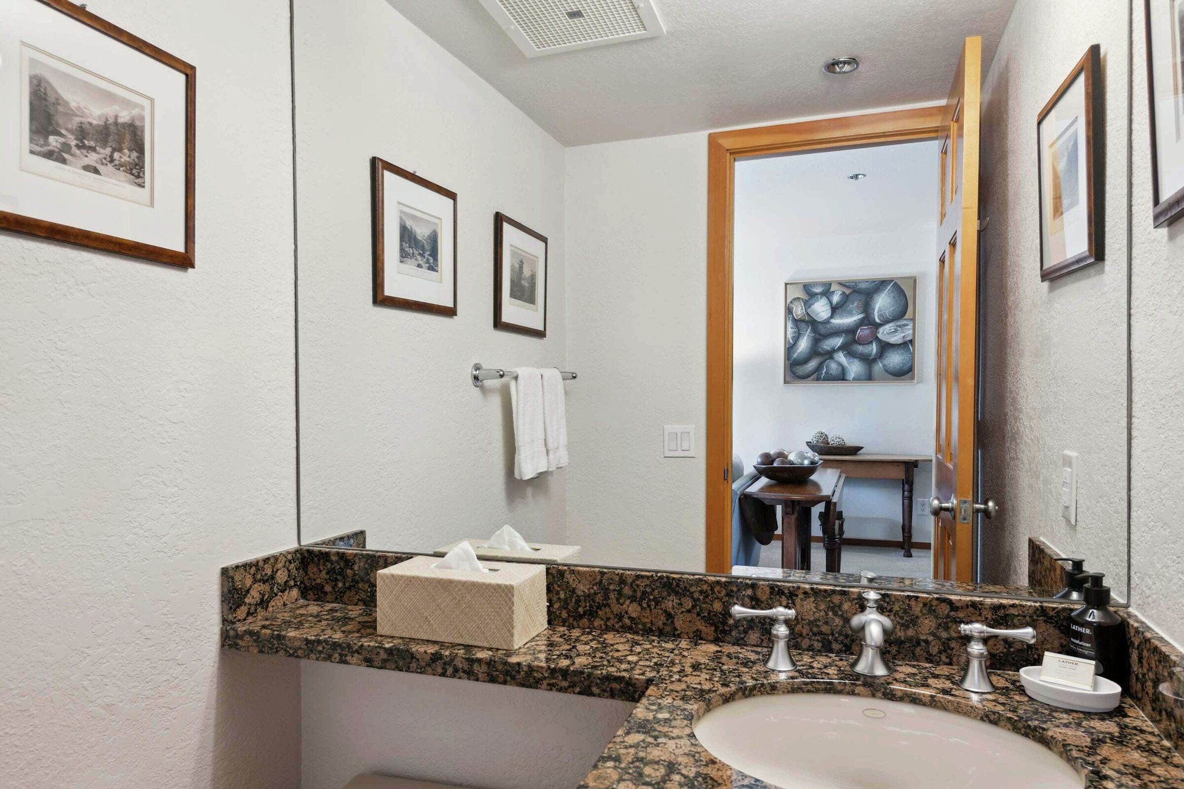 #51 - Bathroom