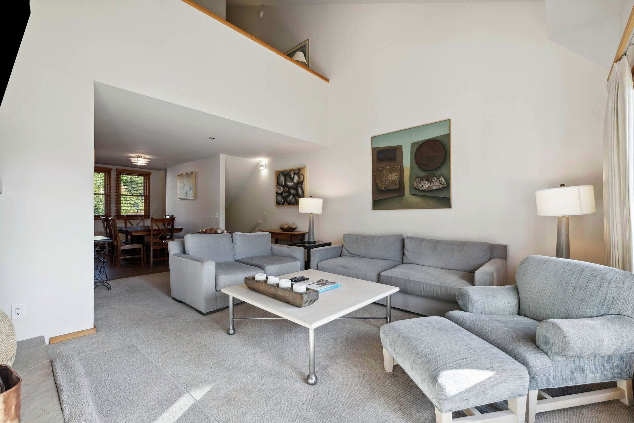 #51 - Living Area