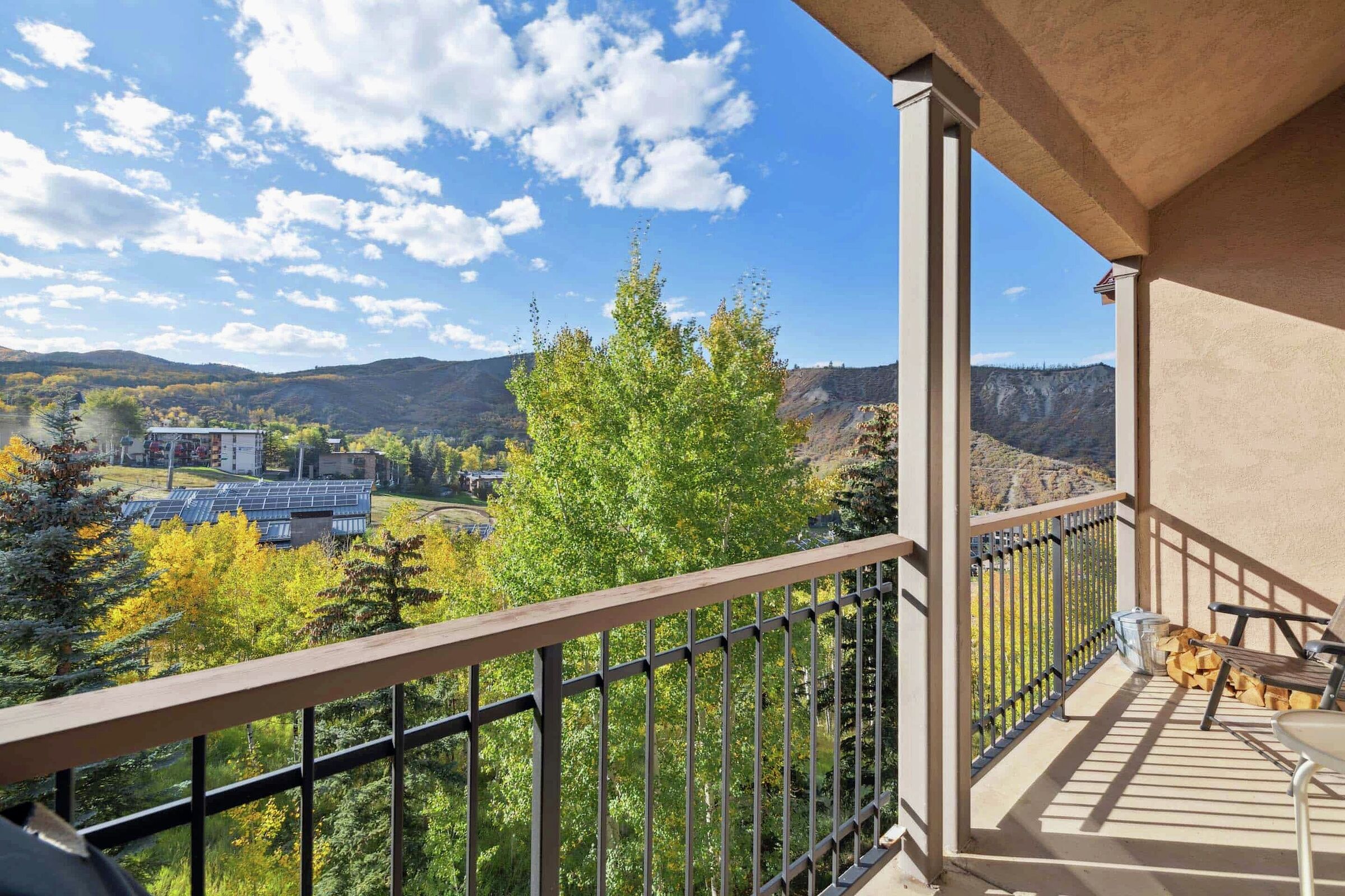 #51 - Balcony