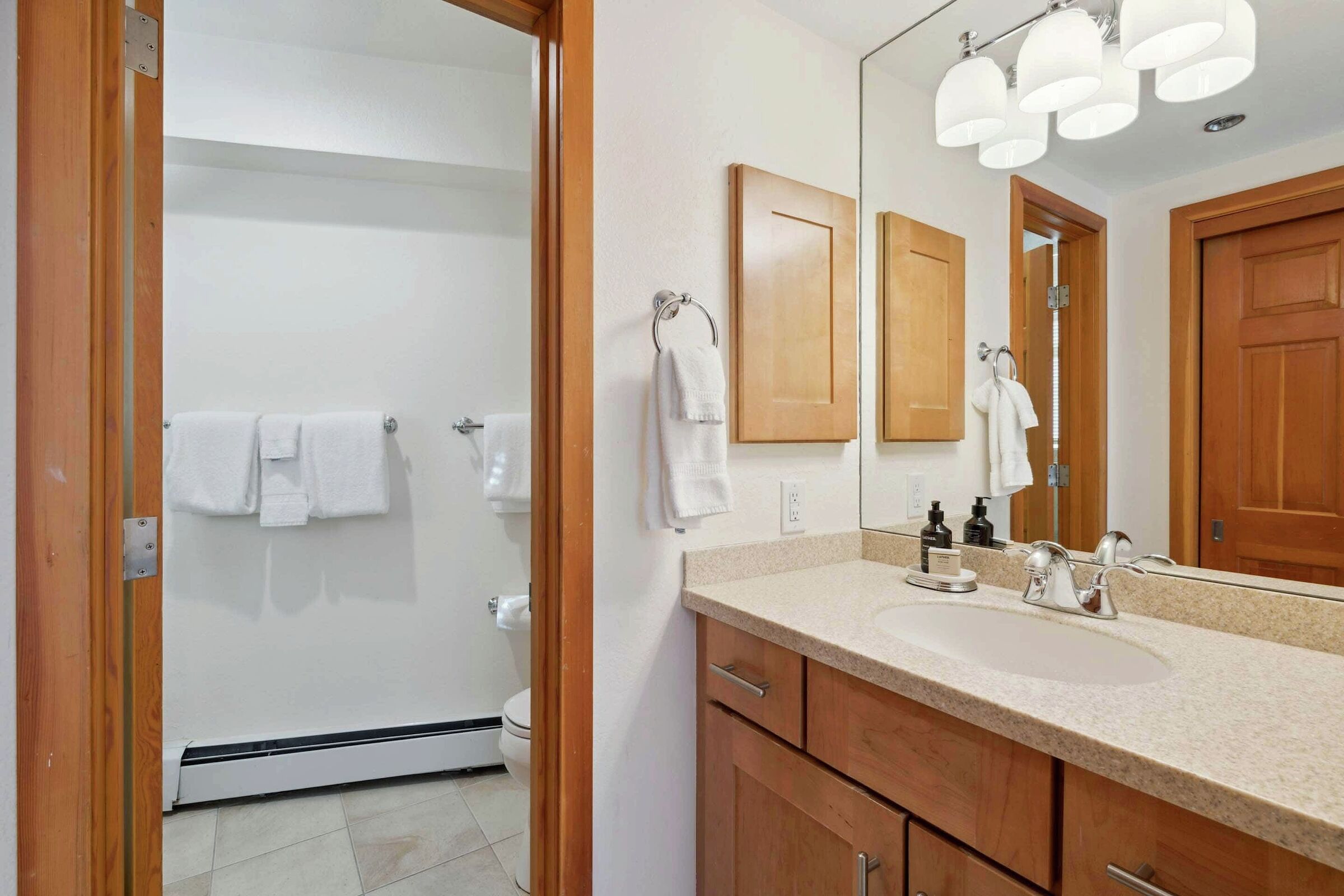 #53 - Bathroom