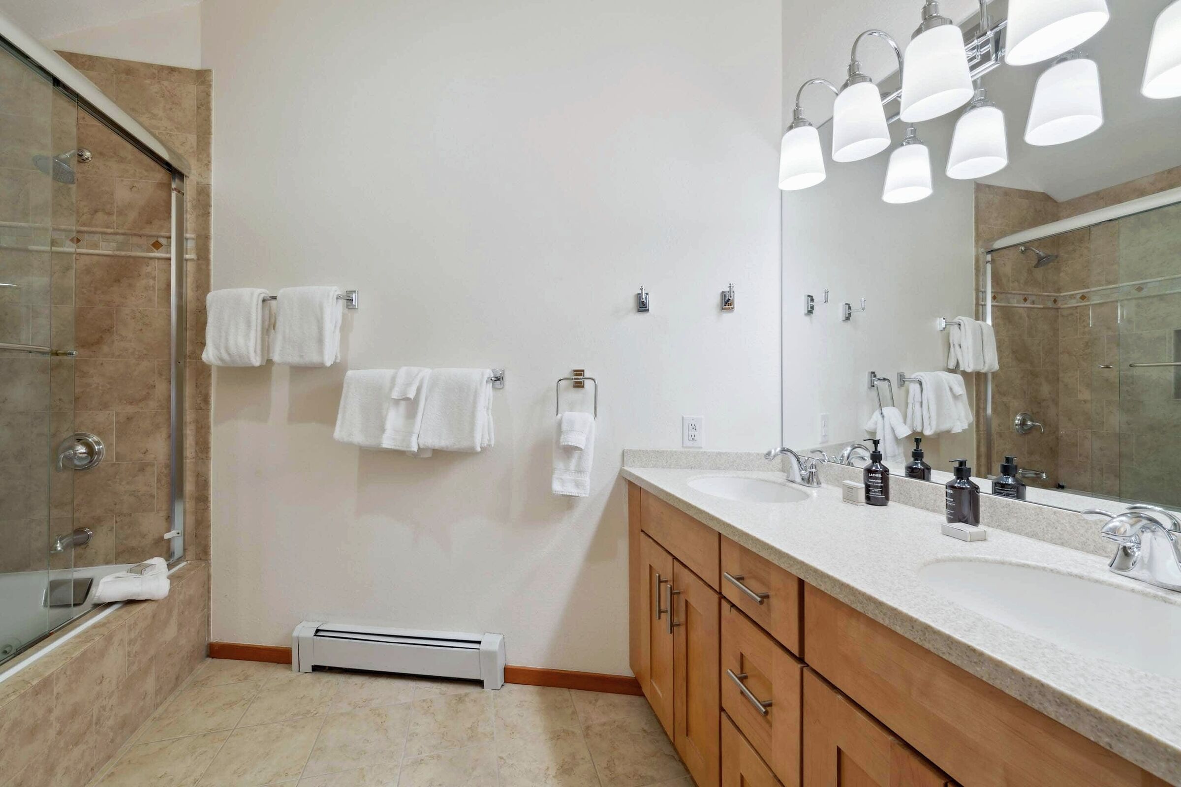 #53 - Bathroom