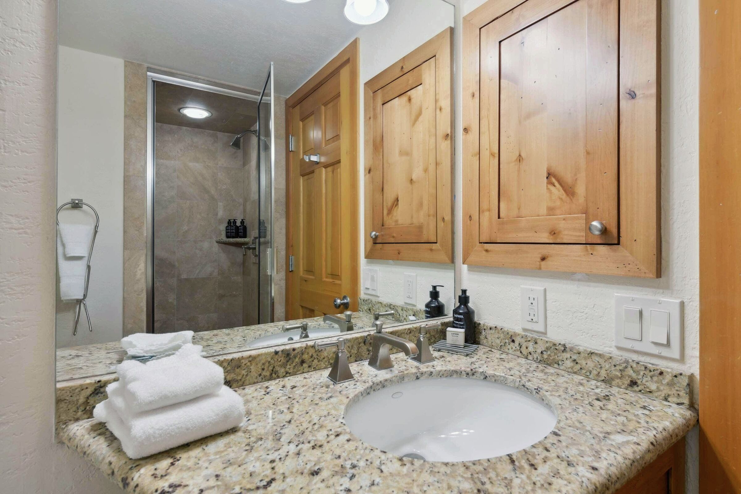 #48 - Bathroom