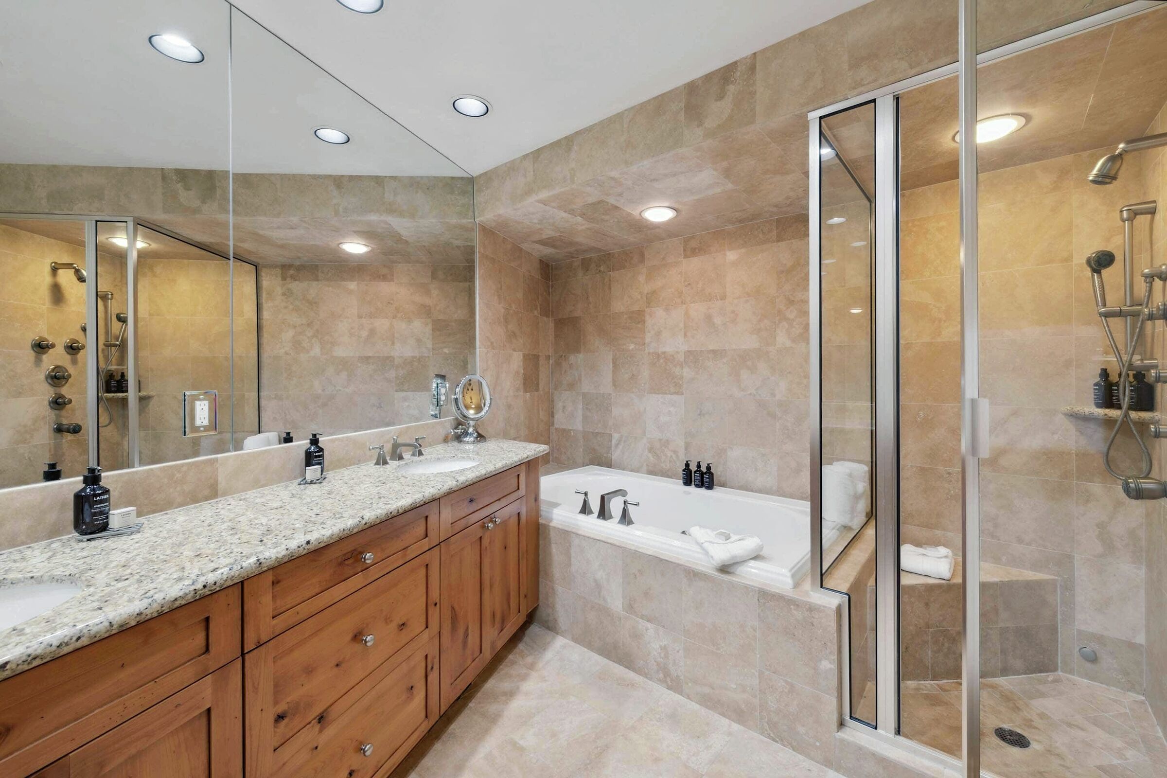 #48 - Bathroom