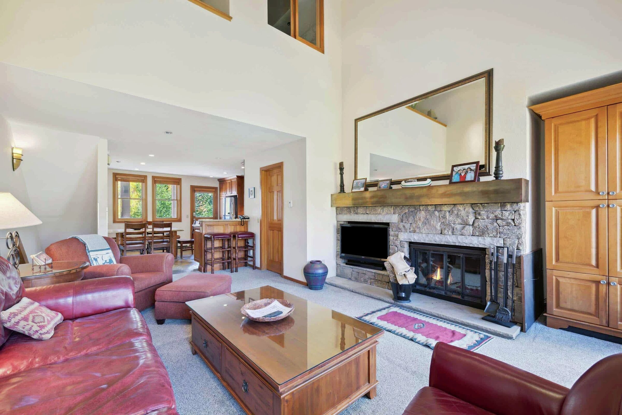 #50 - Living Area
