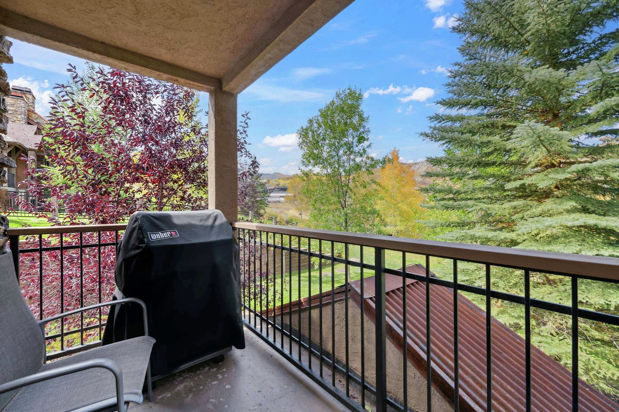 #41 - Balcony with BBQ
