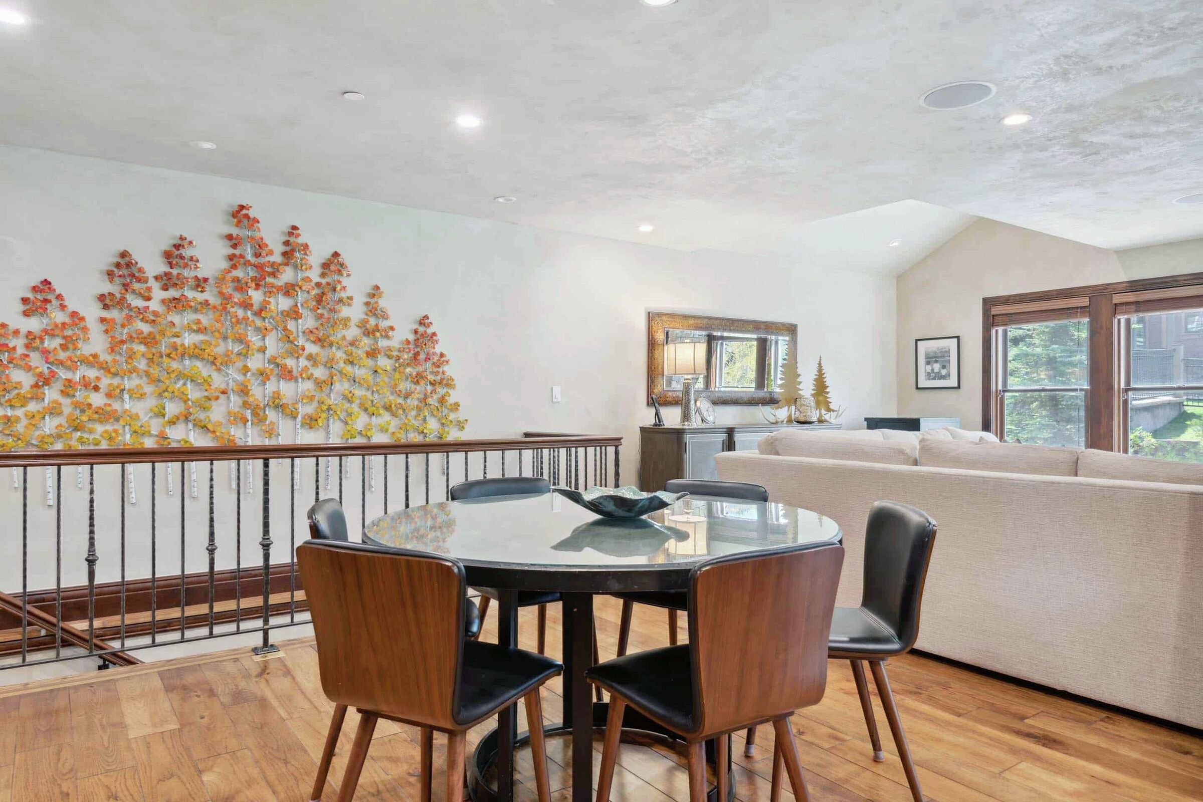 #41 - Dining Area