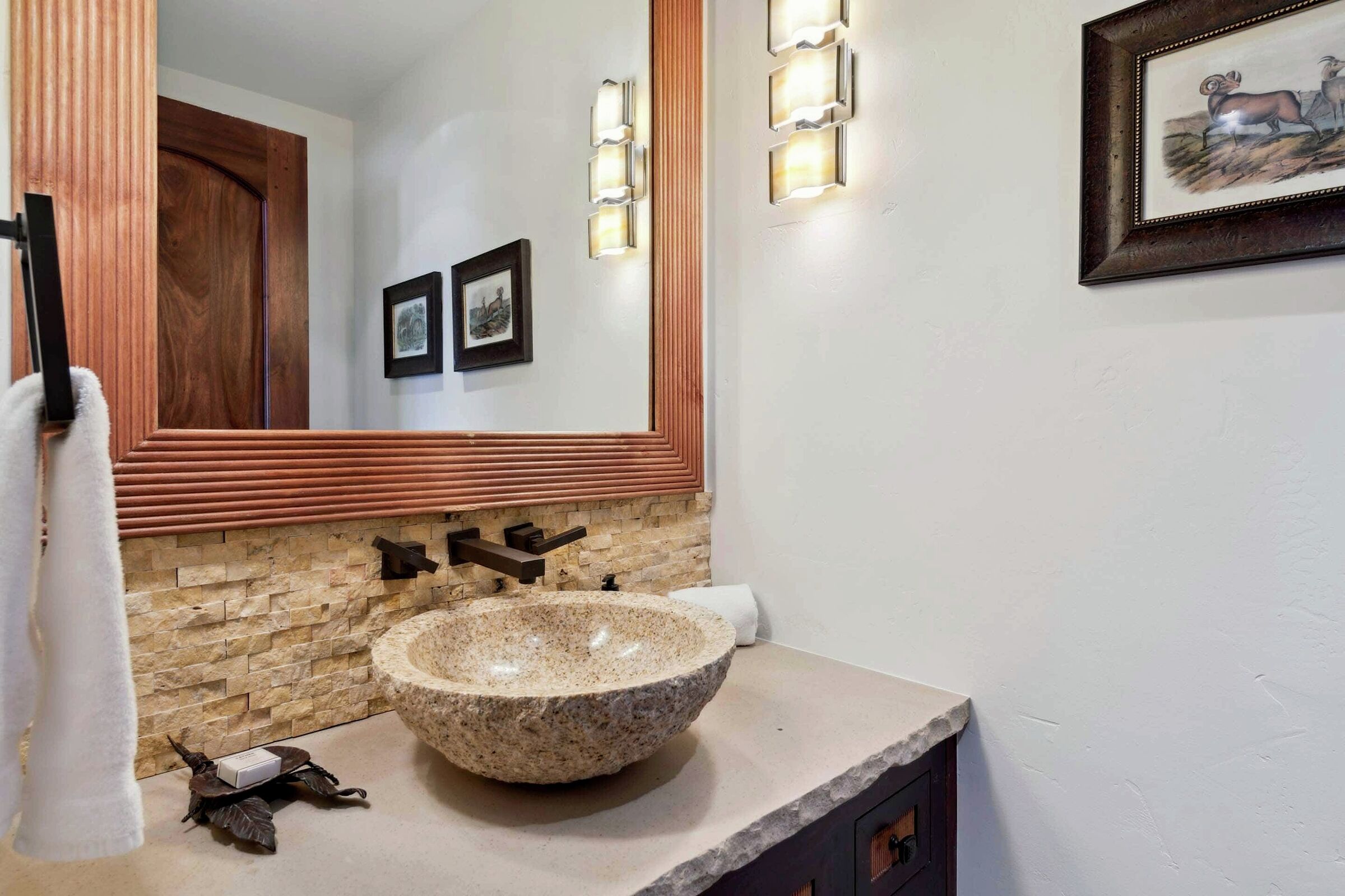 #57 - Bathroom