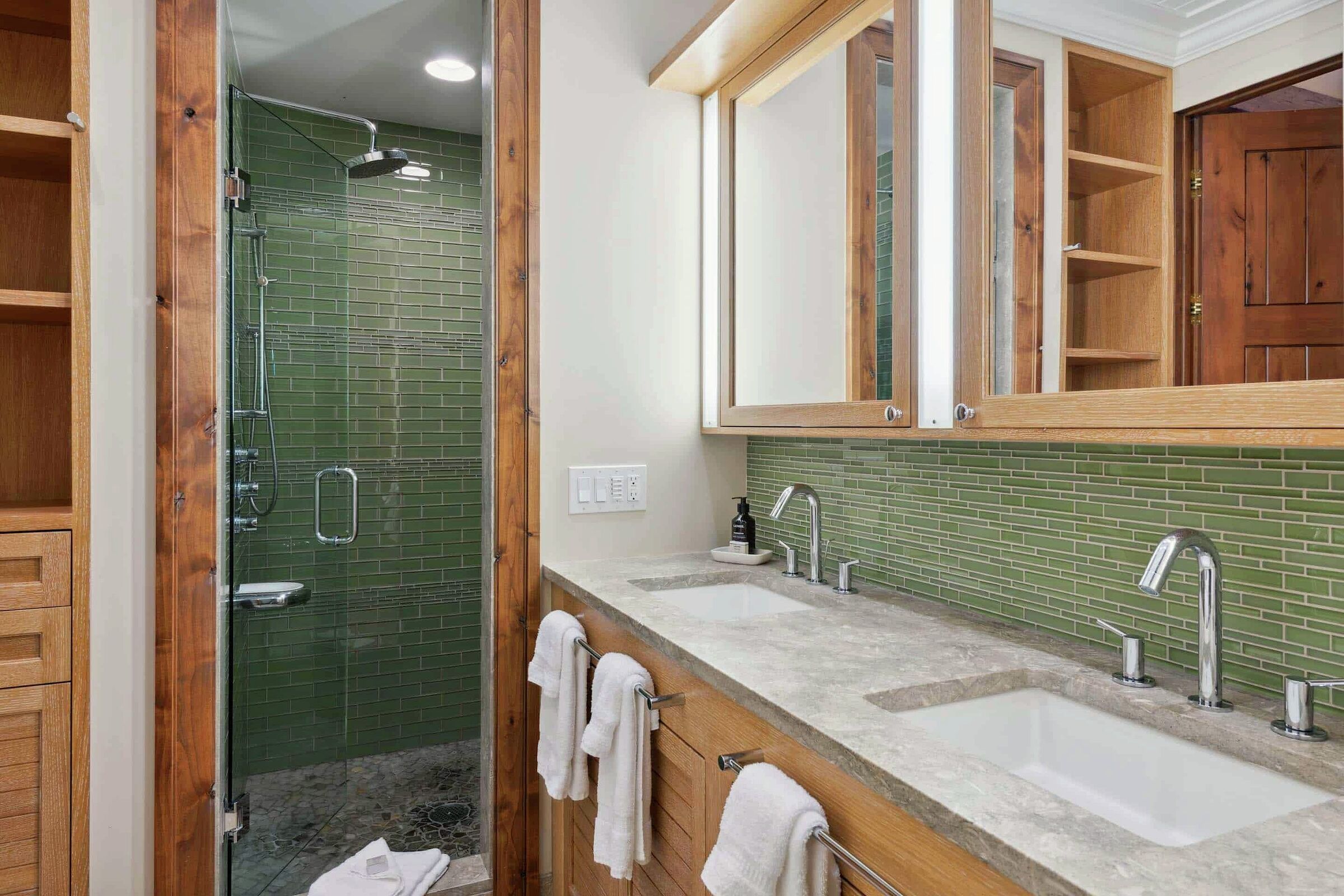 #61 - Bathroom