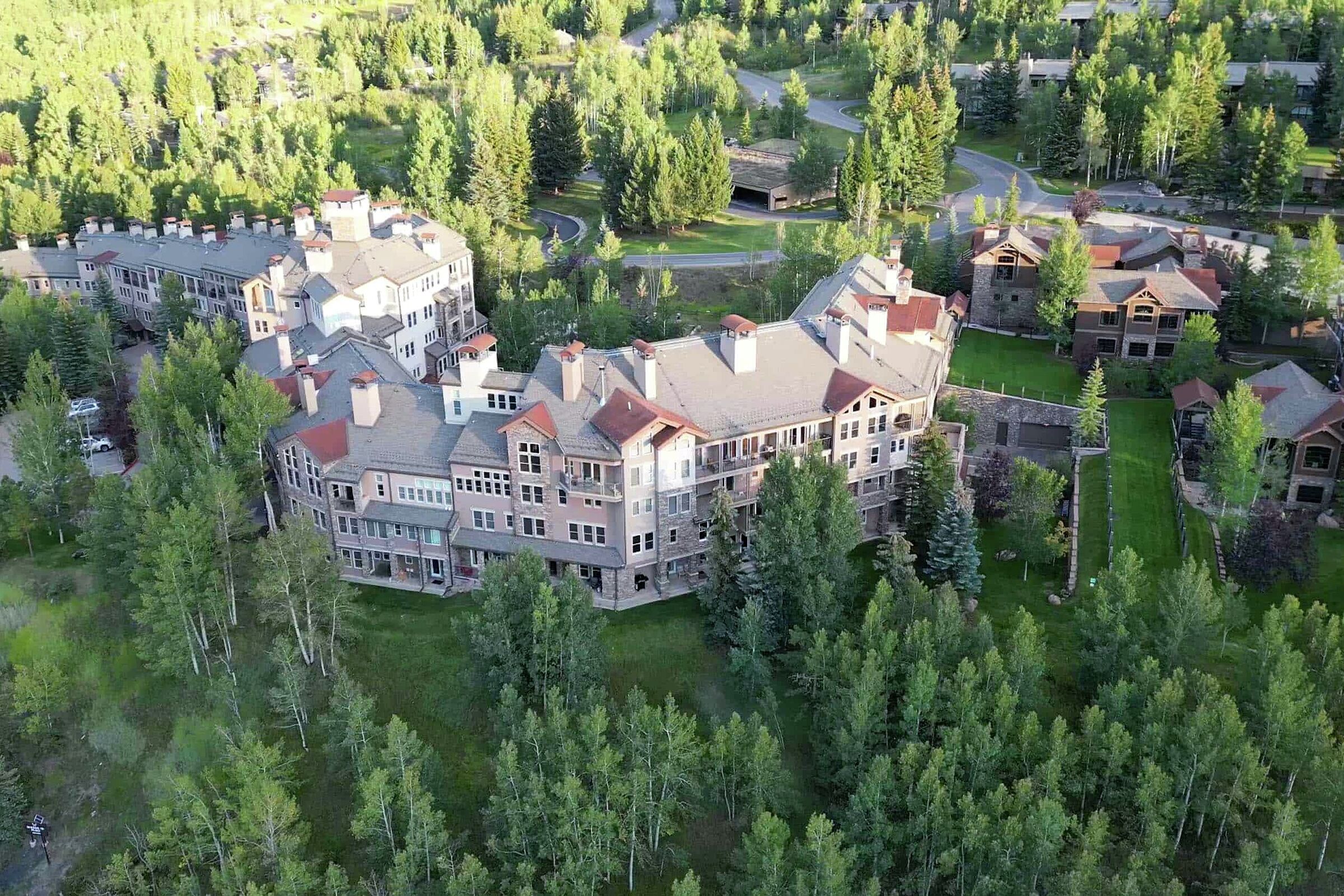 Woodrun Place