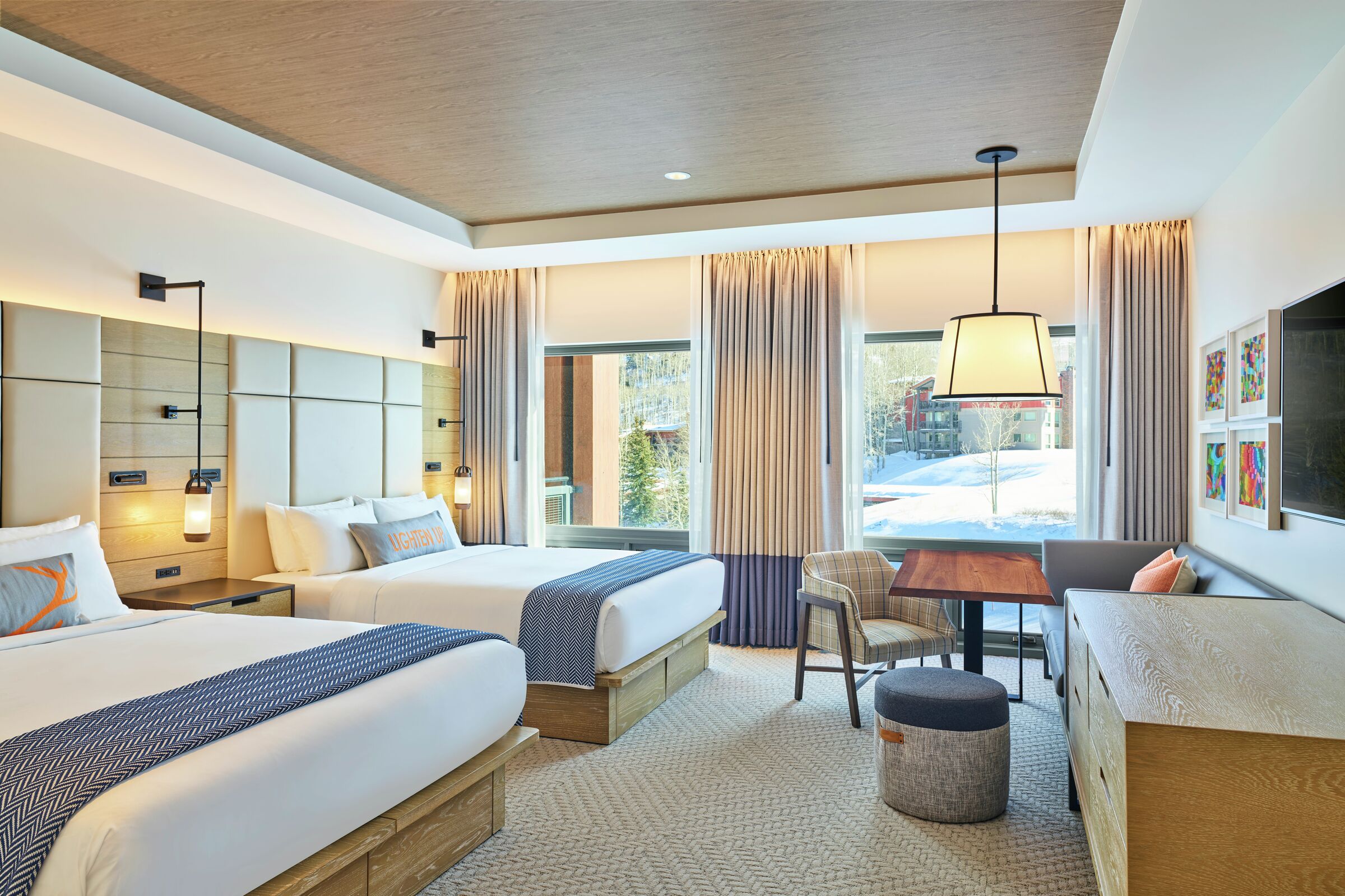 Deluxe Two Queen Room