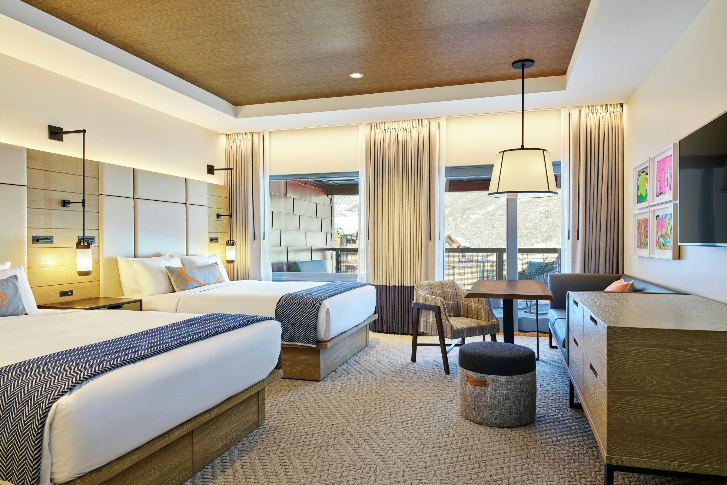 Terrace Two Queen Room