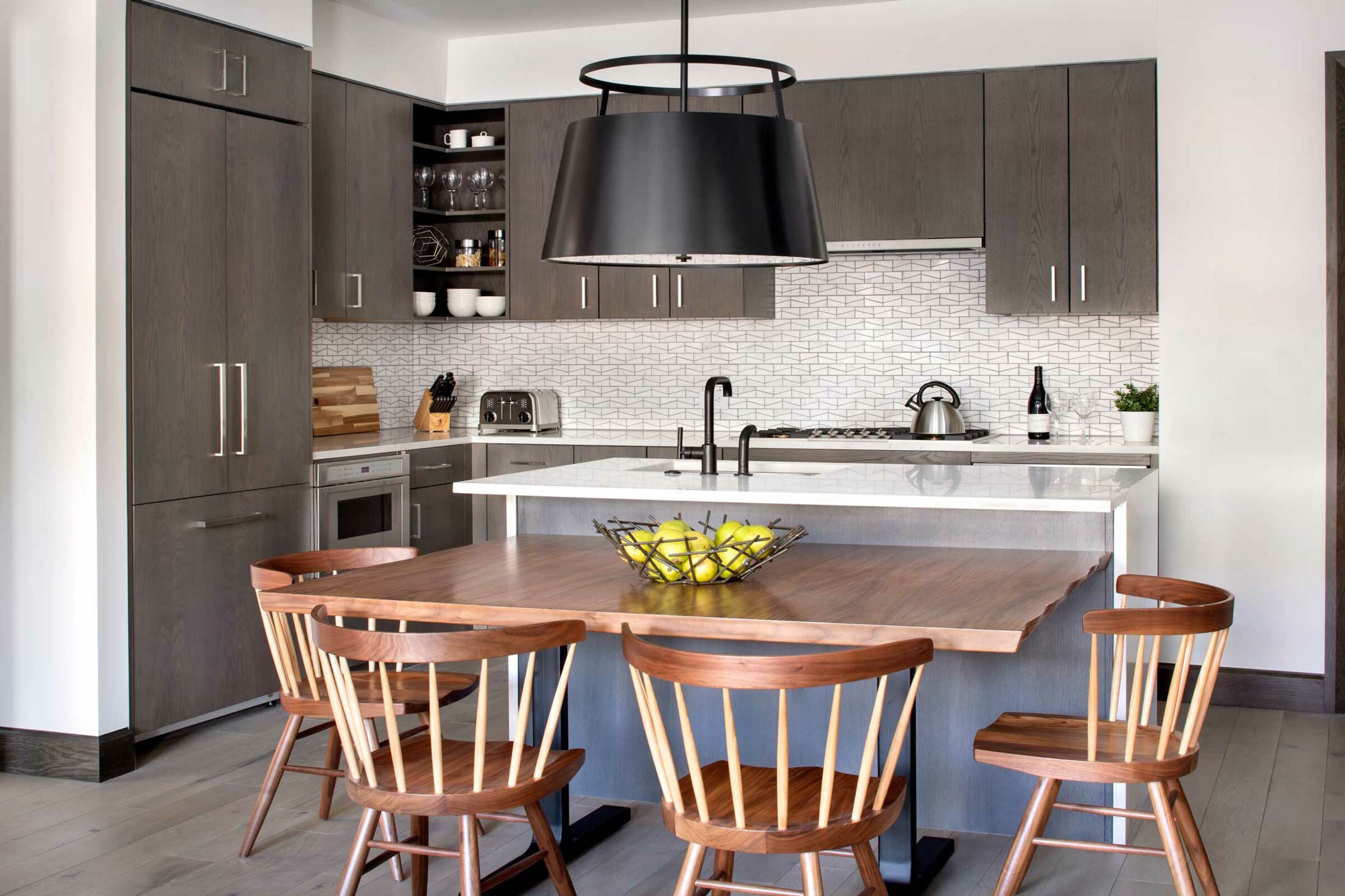 Dining Room & Kitchen