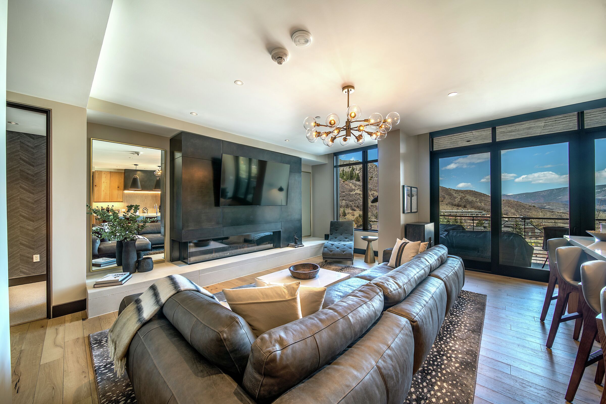 #303 East - Living Room