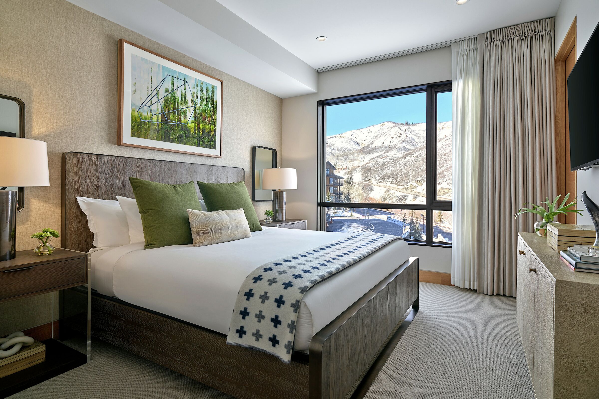 #307 East - Bedroom