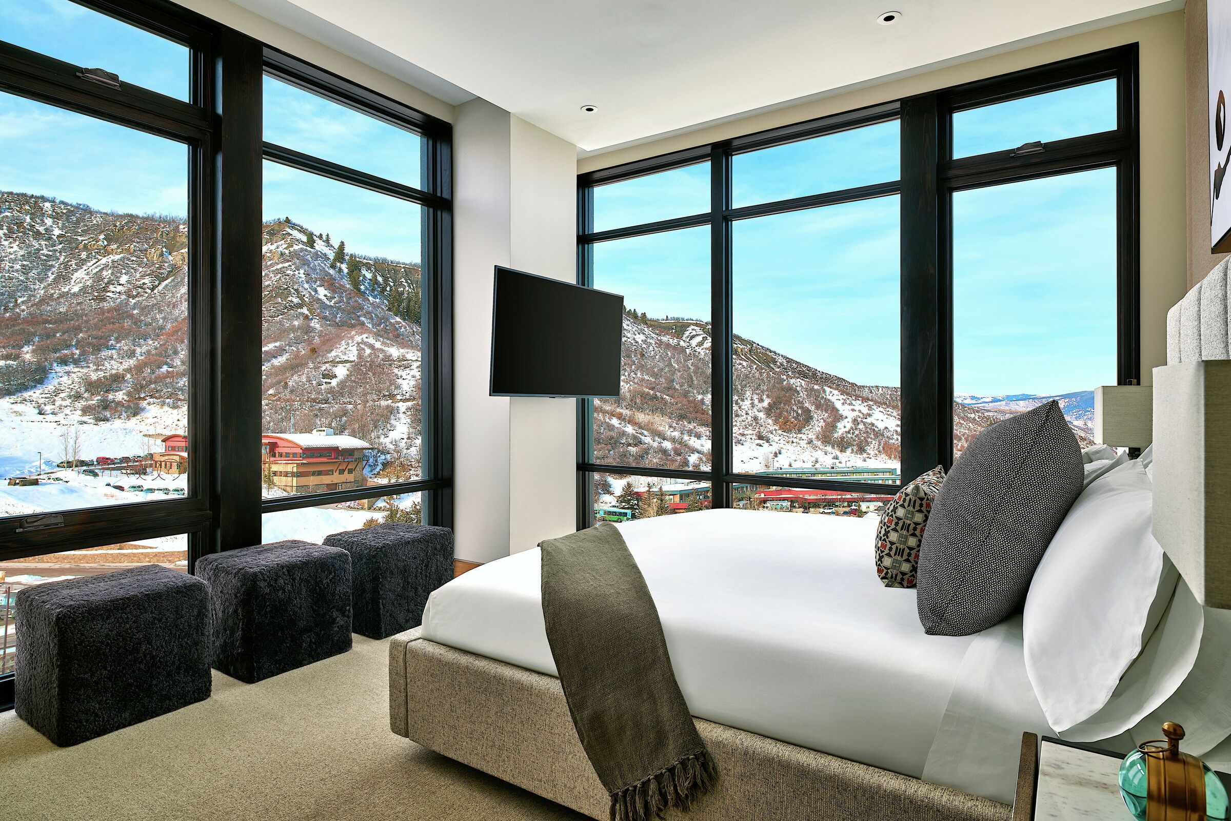 #307 East - Master Bedroom