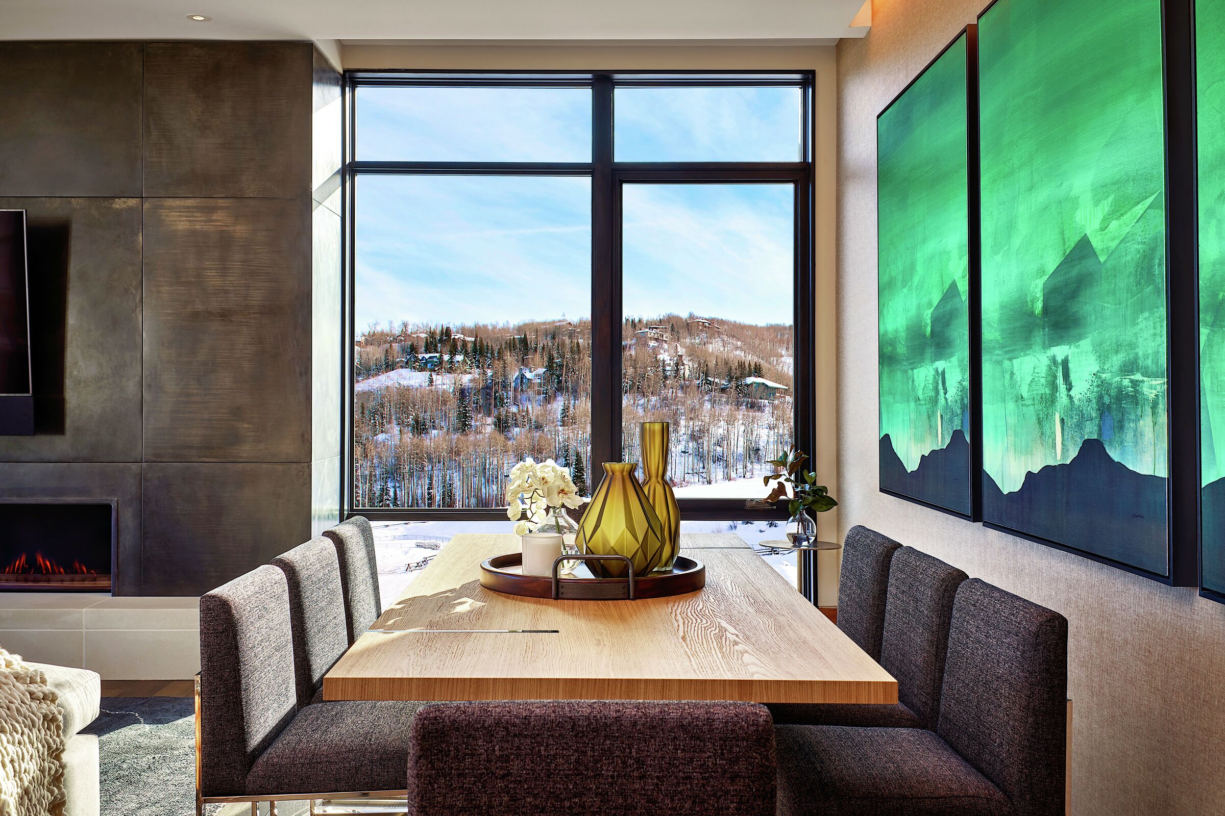#307 East - Dining Room
