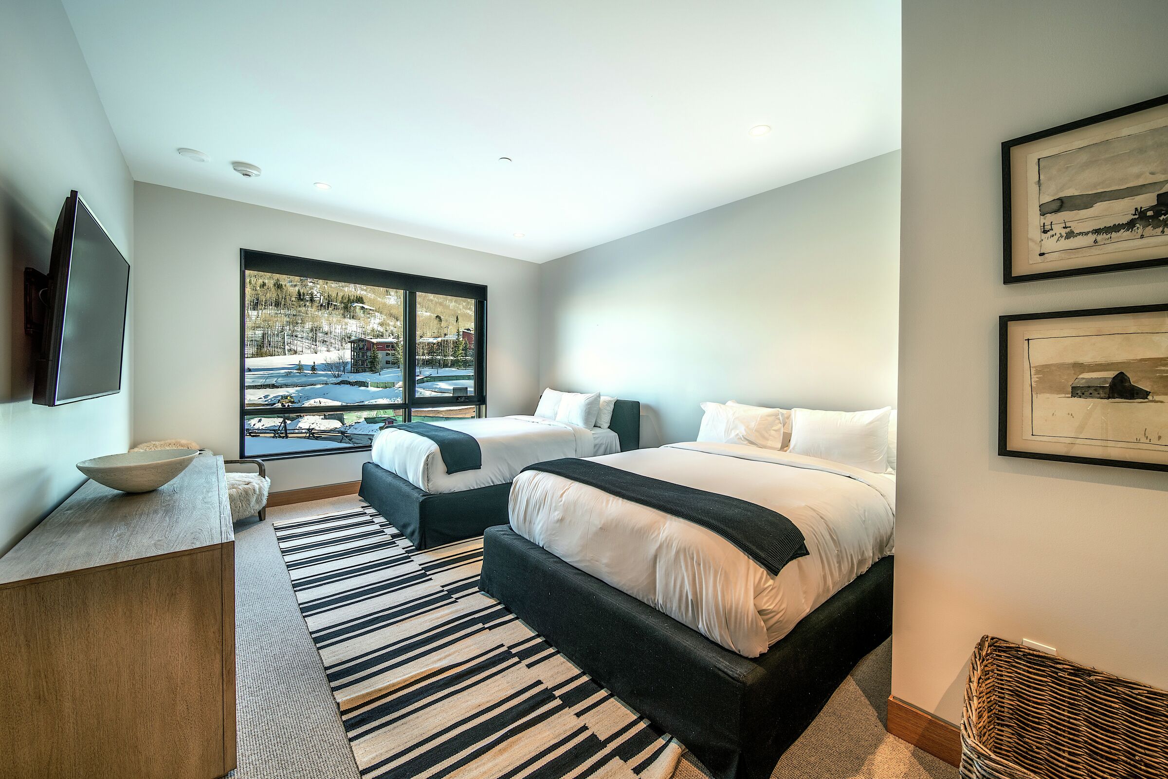 #506 East - Bedroom