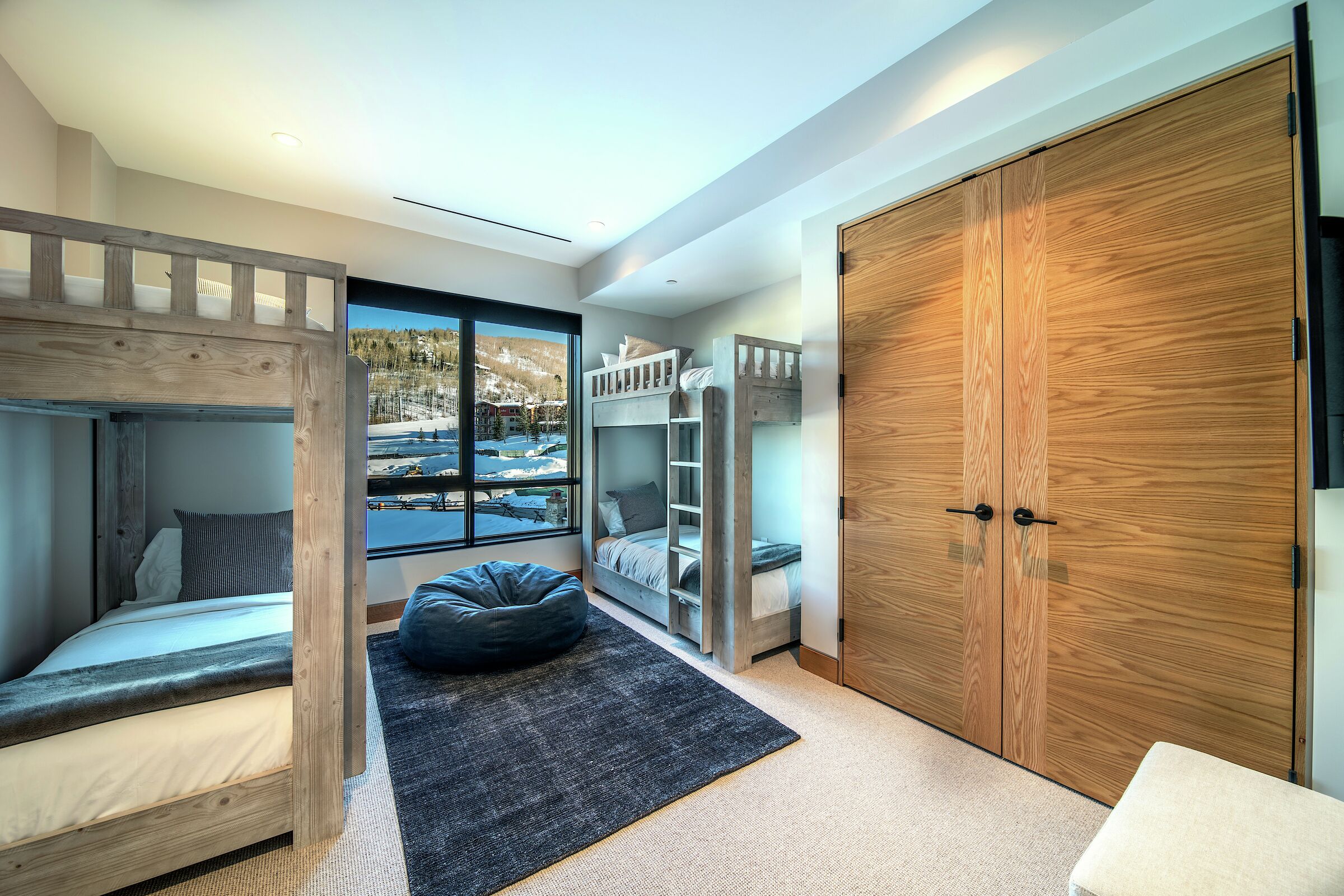 #506 East - Bedroom