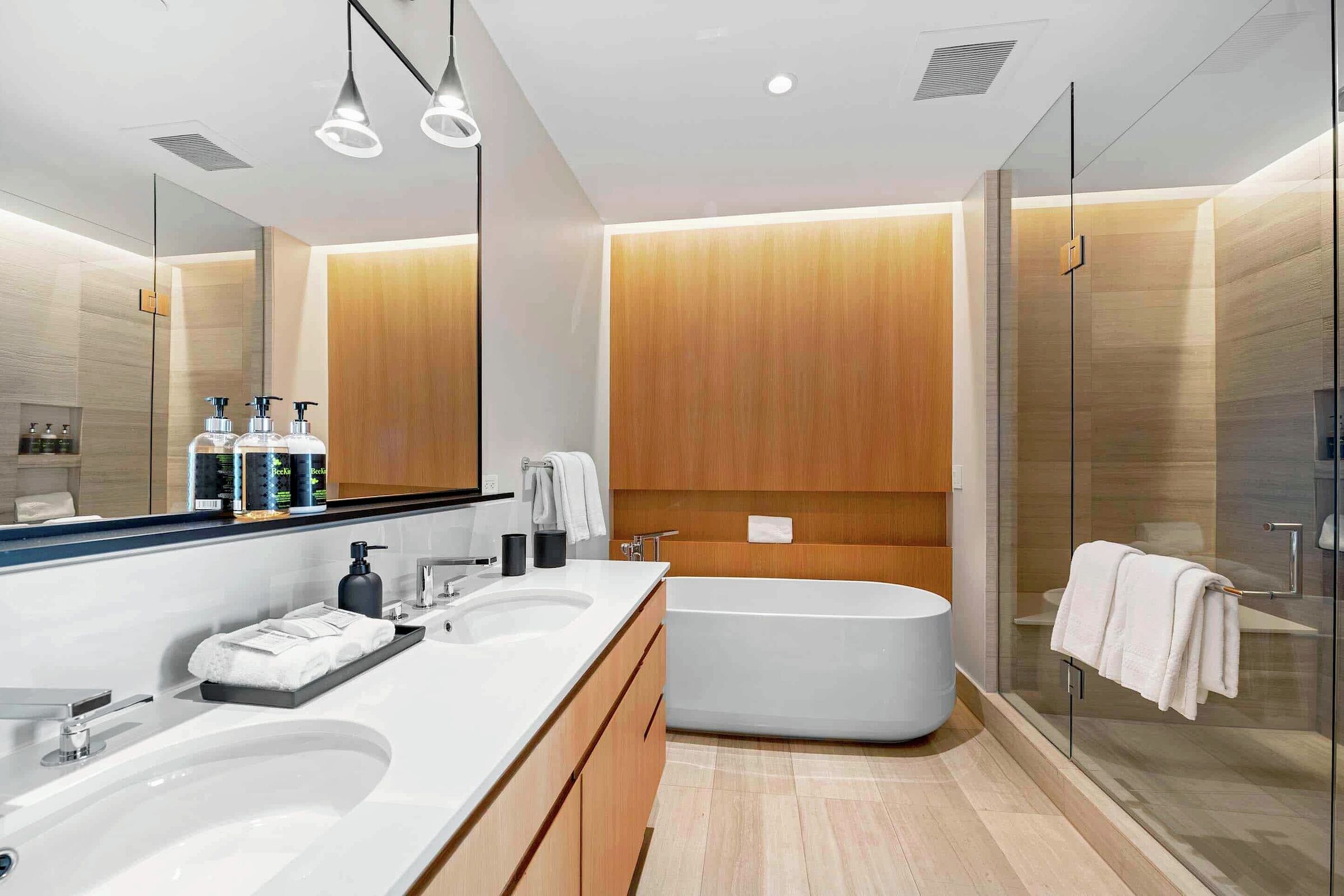Master Ensuite Bathroom