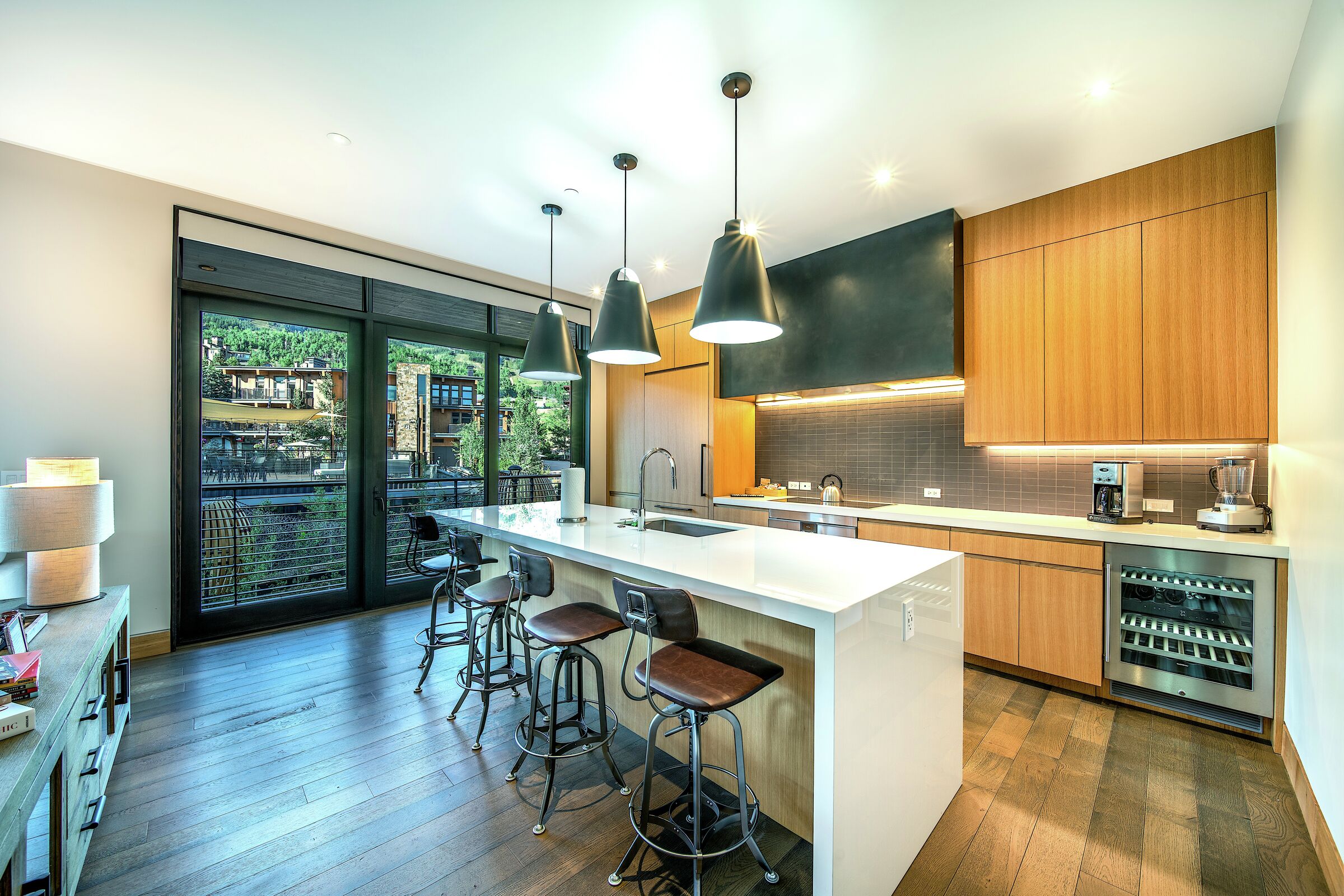 #503 West - Kitchen