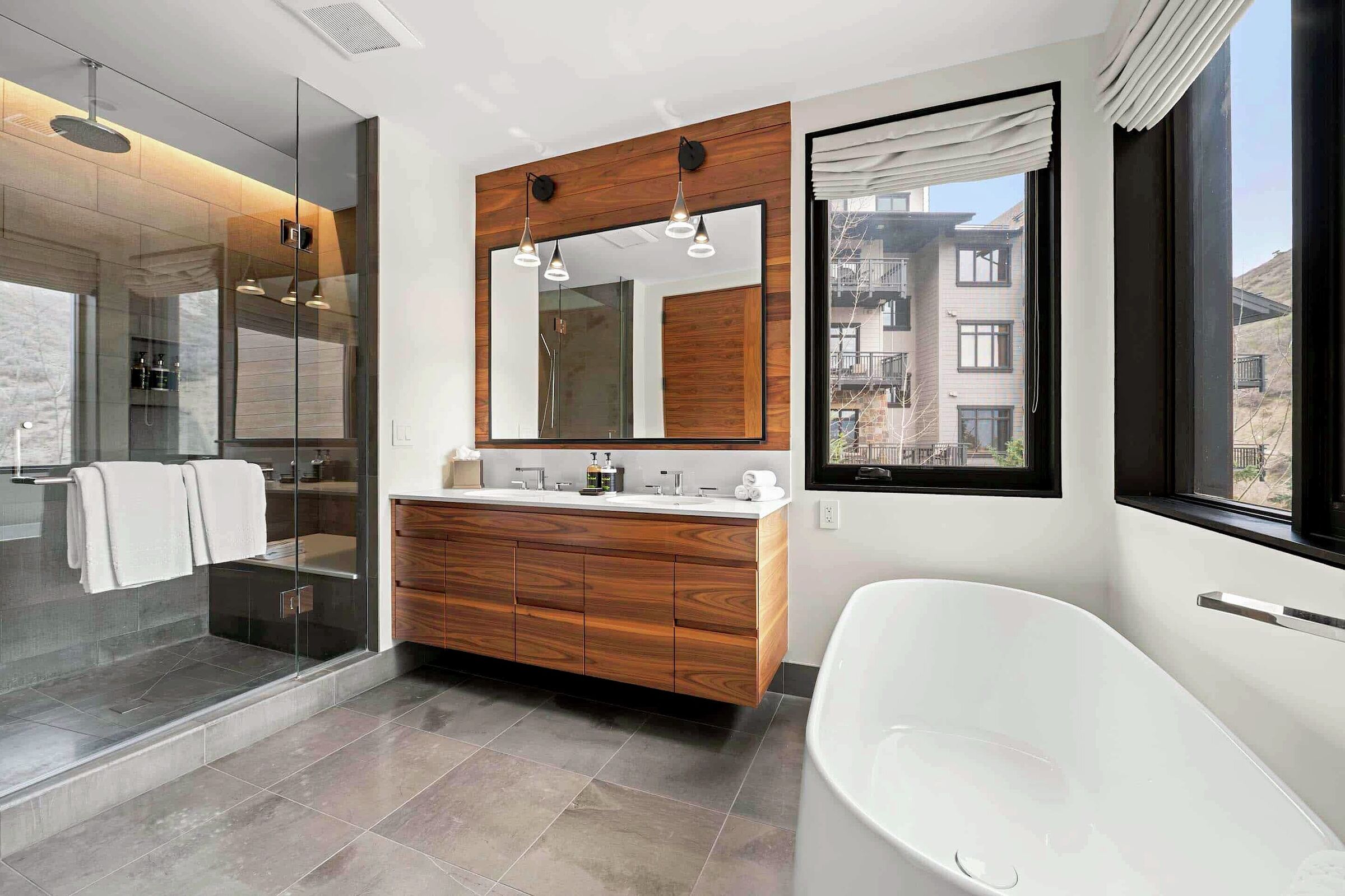 #301 West - Master Ensuite Bathroom