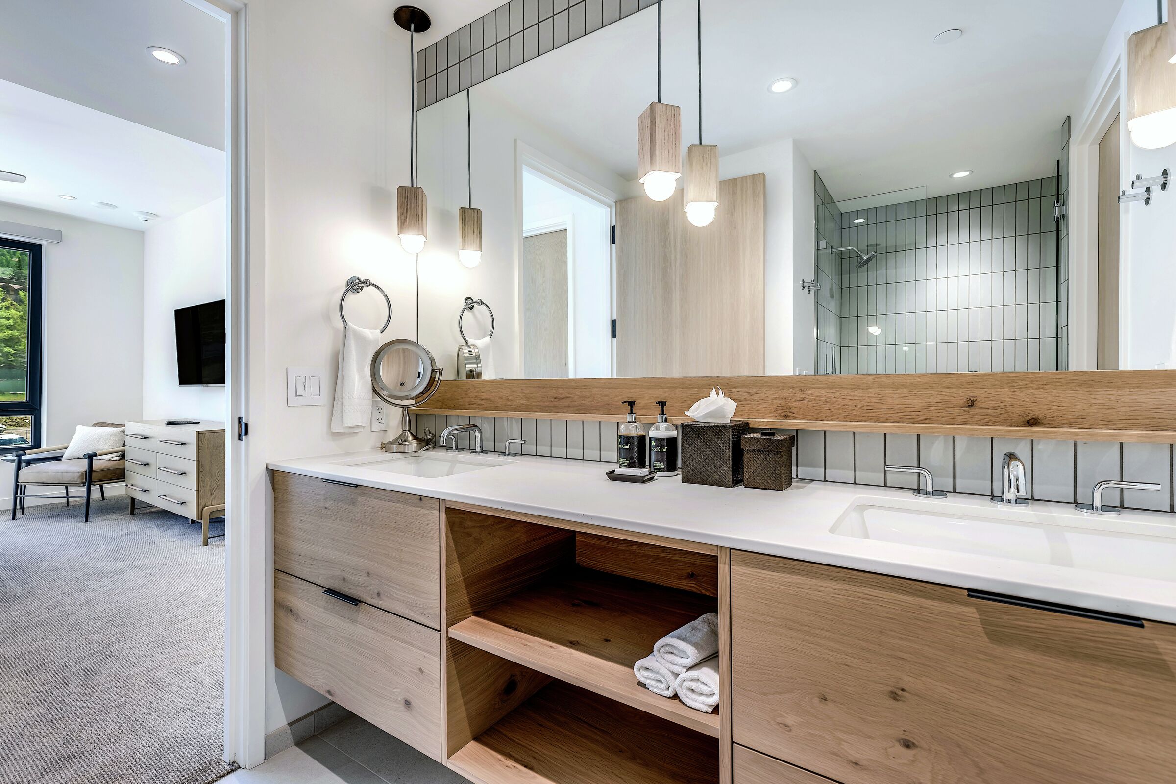 #303 - Master Ensuite Bathroom