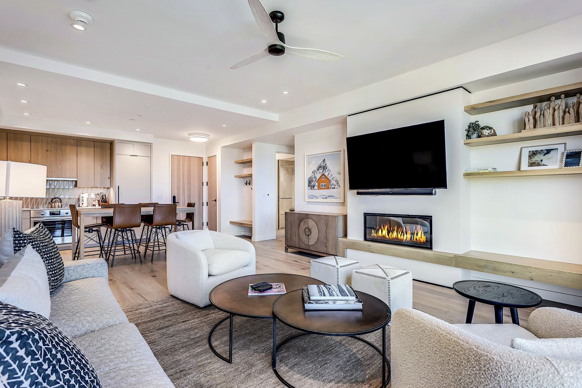 #504 - Living Area