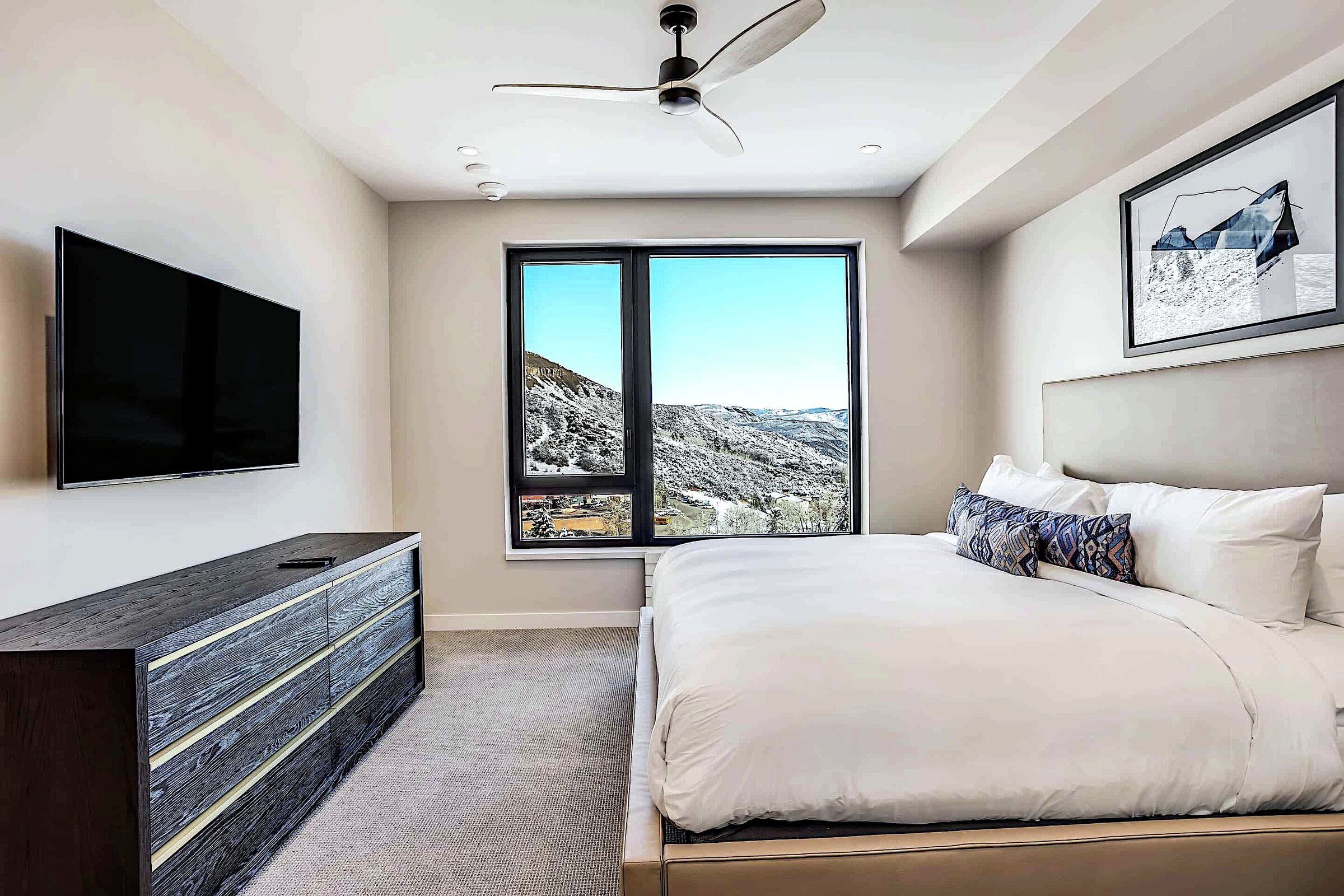 #404 - Master Bedroom