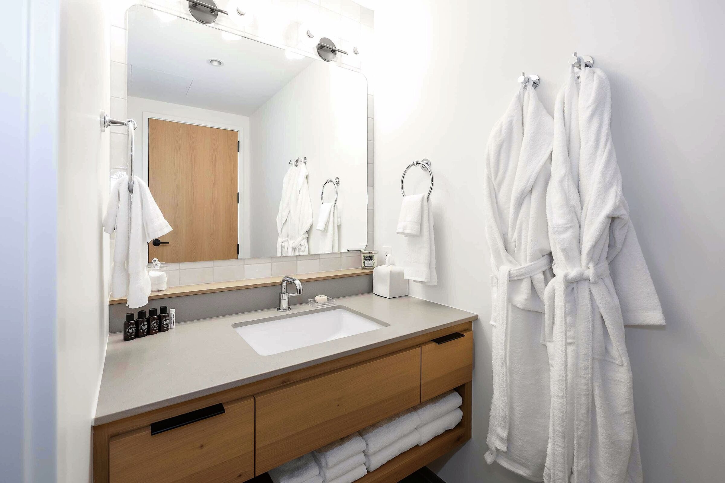 #308 - Bathroom