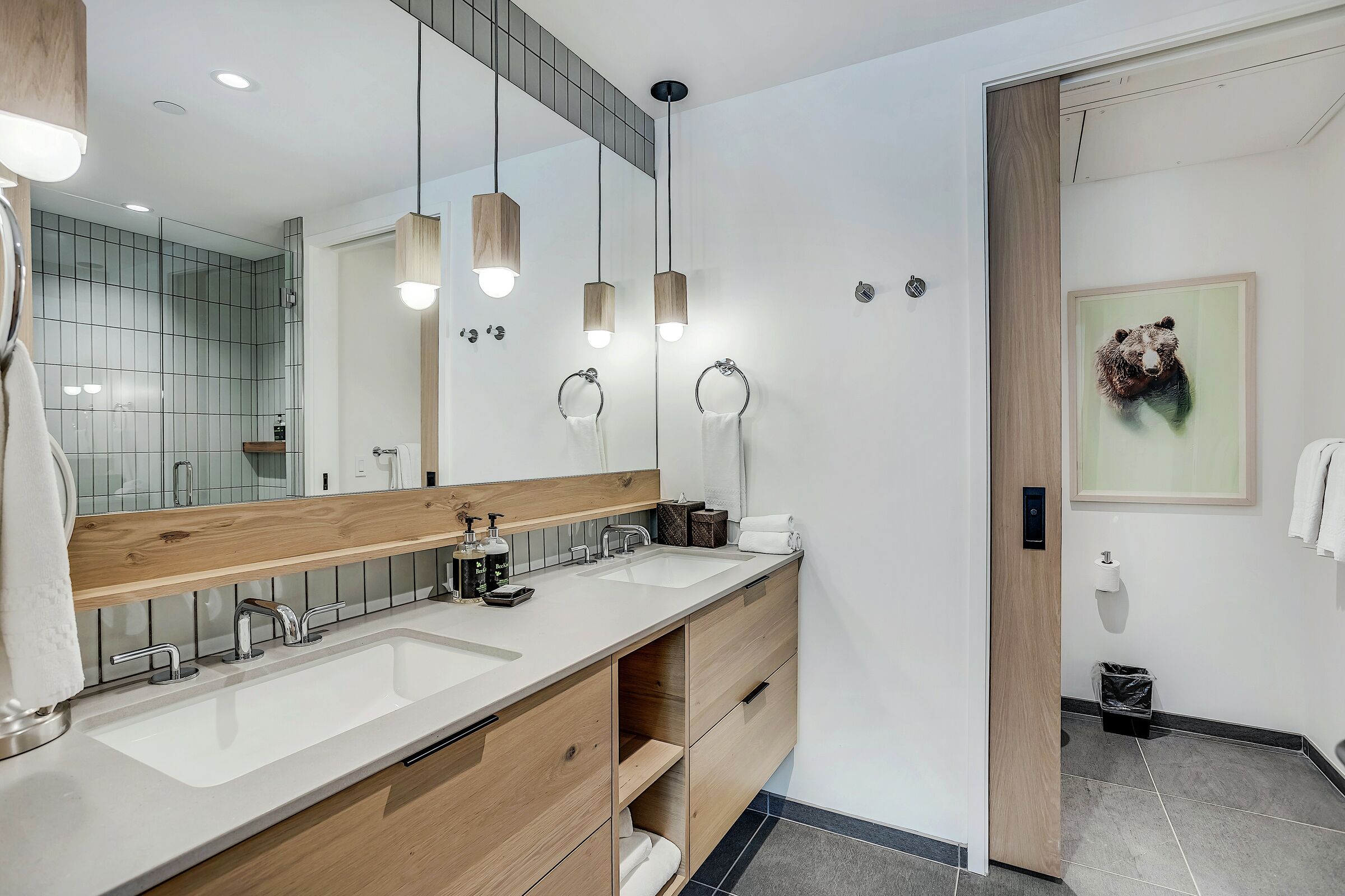 Master Ensuite Bathroom
