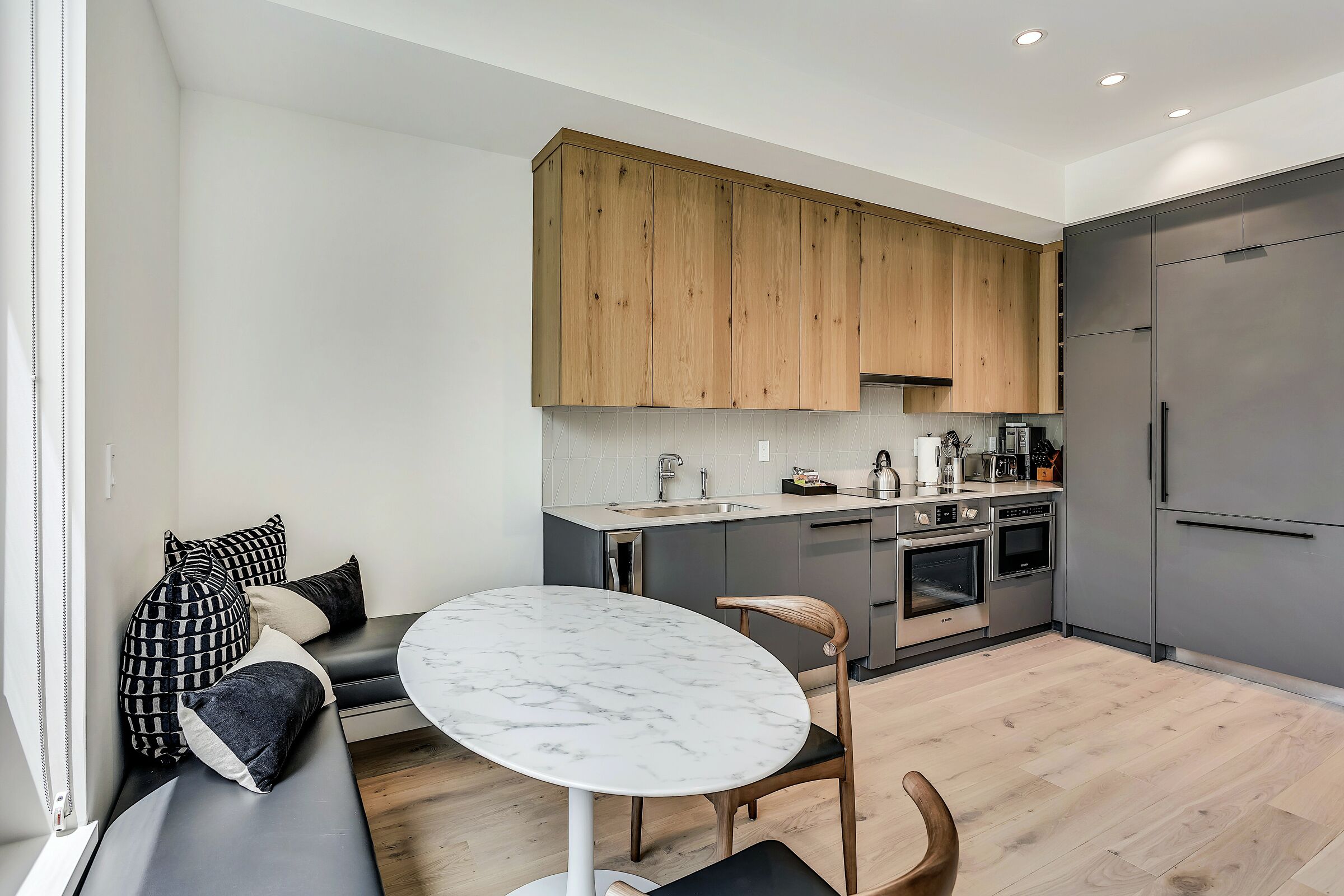 #205 - Dining Room & Kitchen