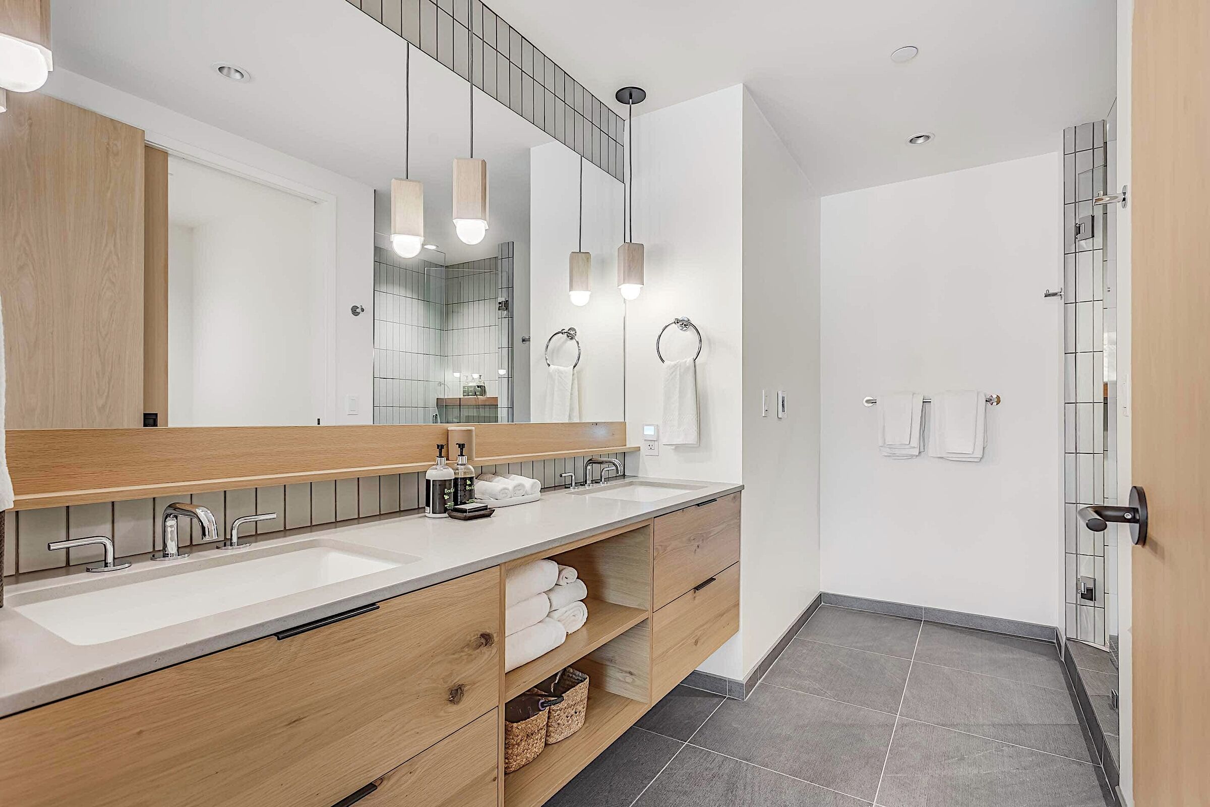 #108 - Master Ensuite Bathroom