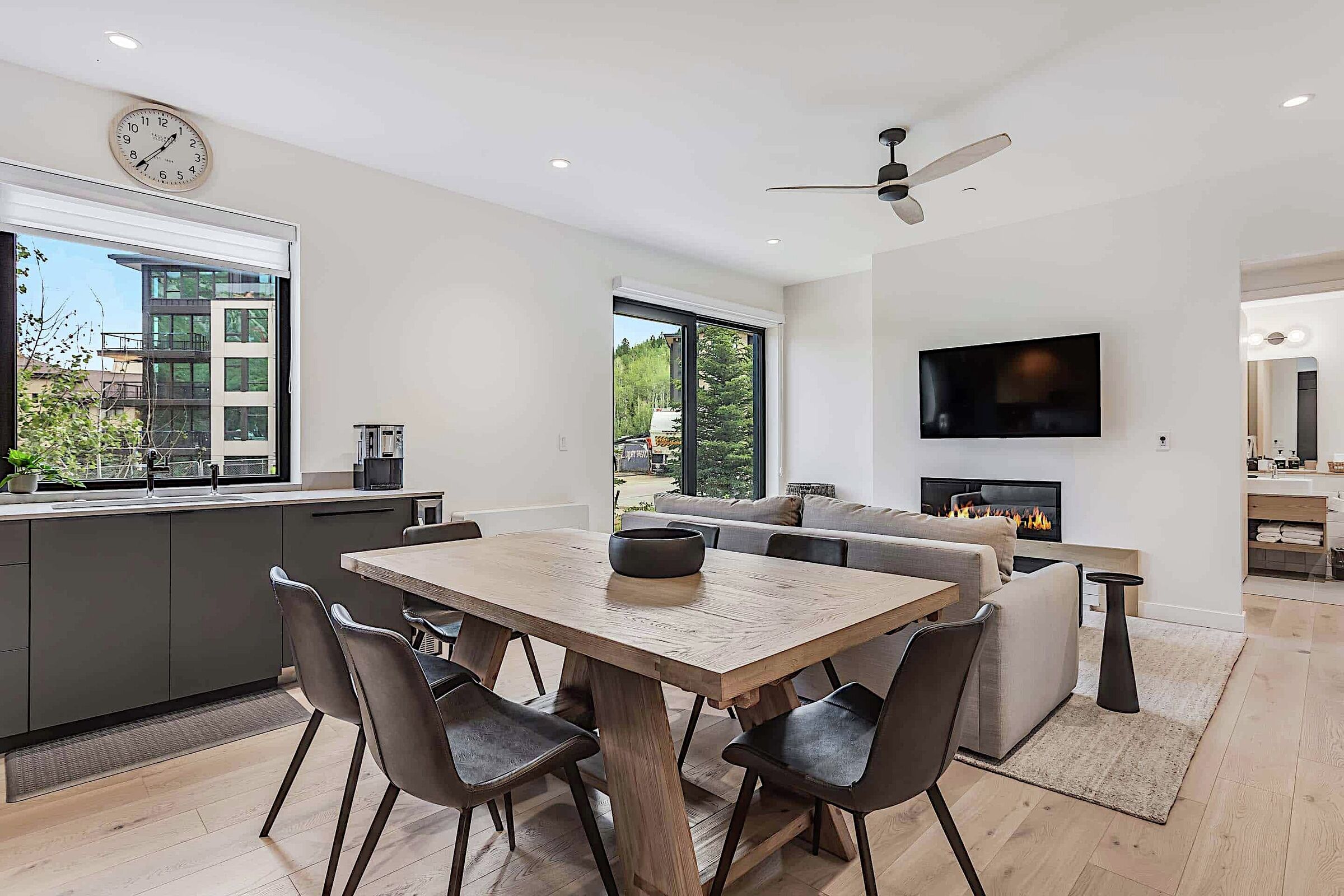 #108 - Dining Room & Living Area