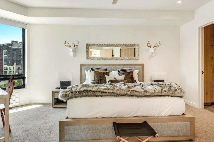 #307 - Master Bedroom